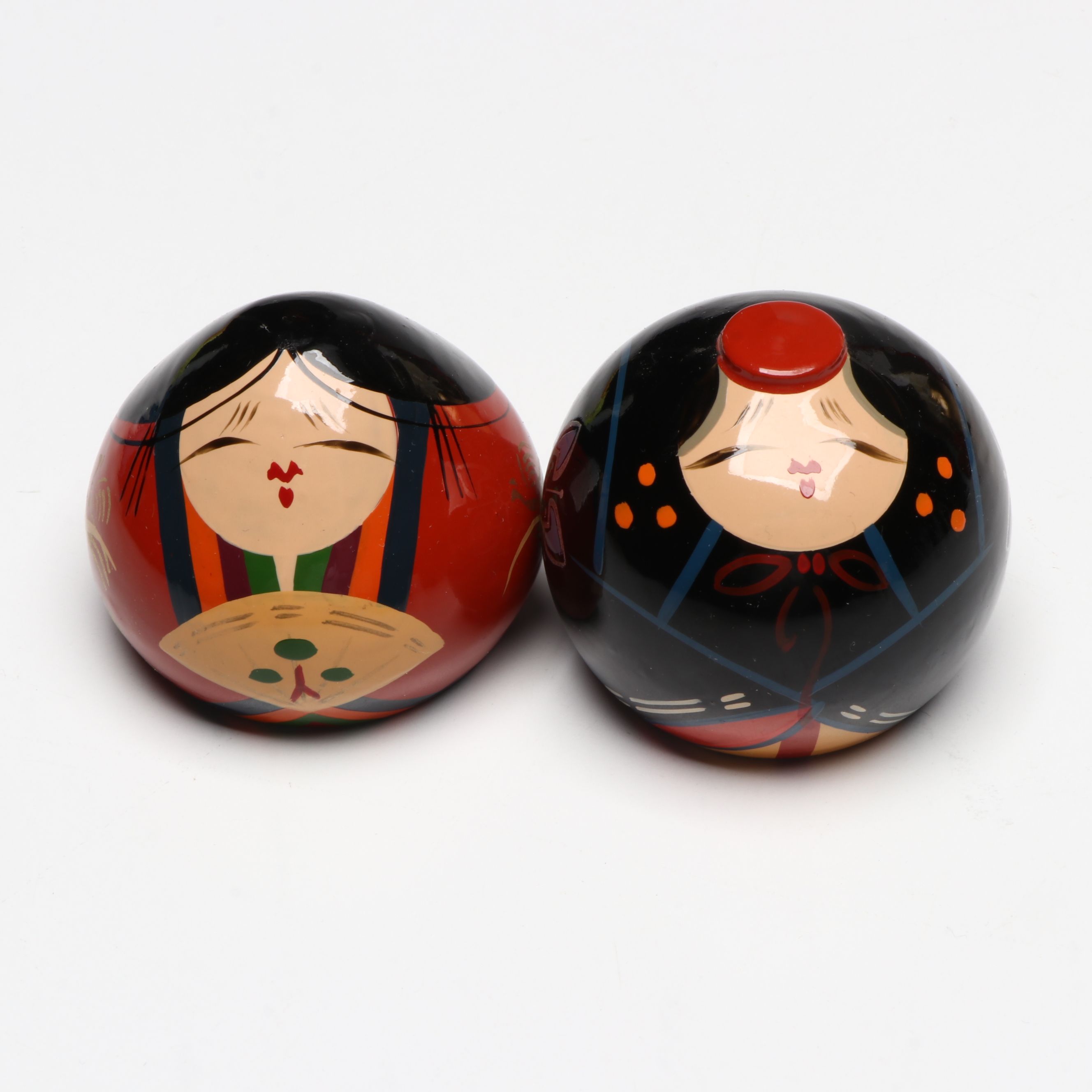 Taiwanese Anping Sword Lion with Japanese Lacquerware and Chokin Cranes