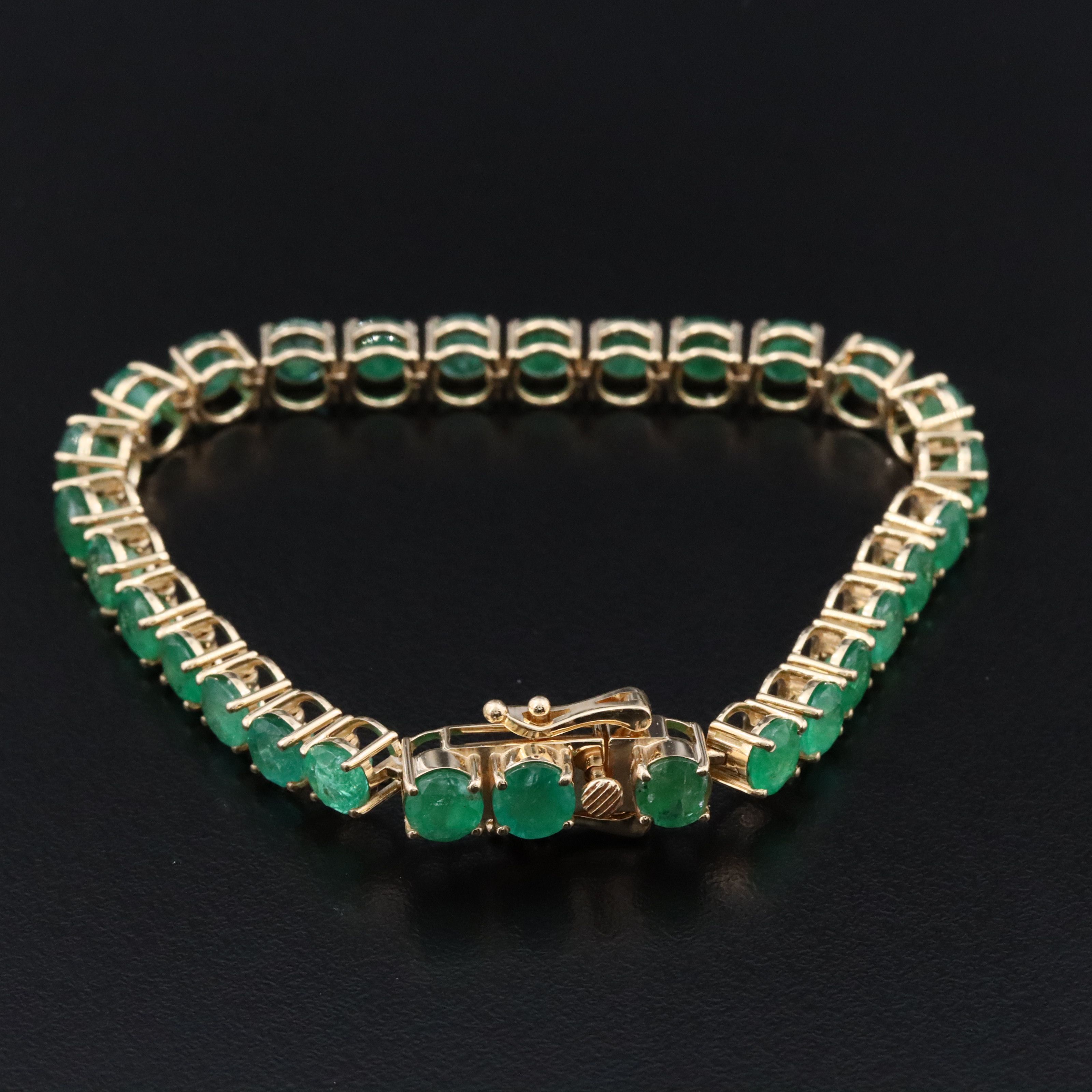 14K 11.25 CTW Emerald Line Bracelet