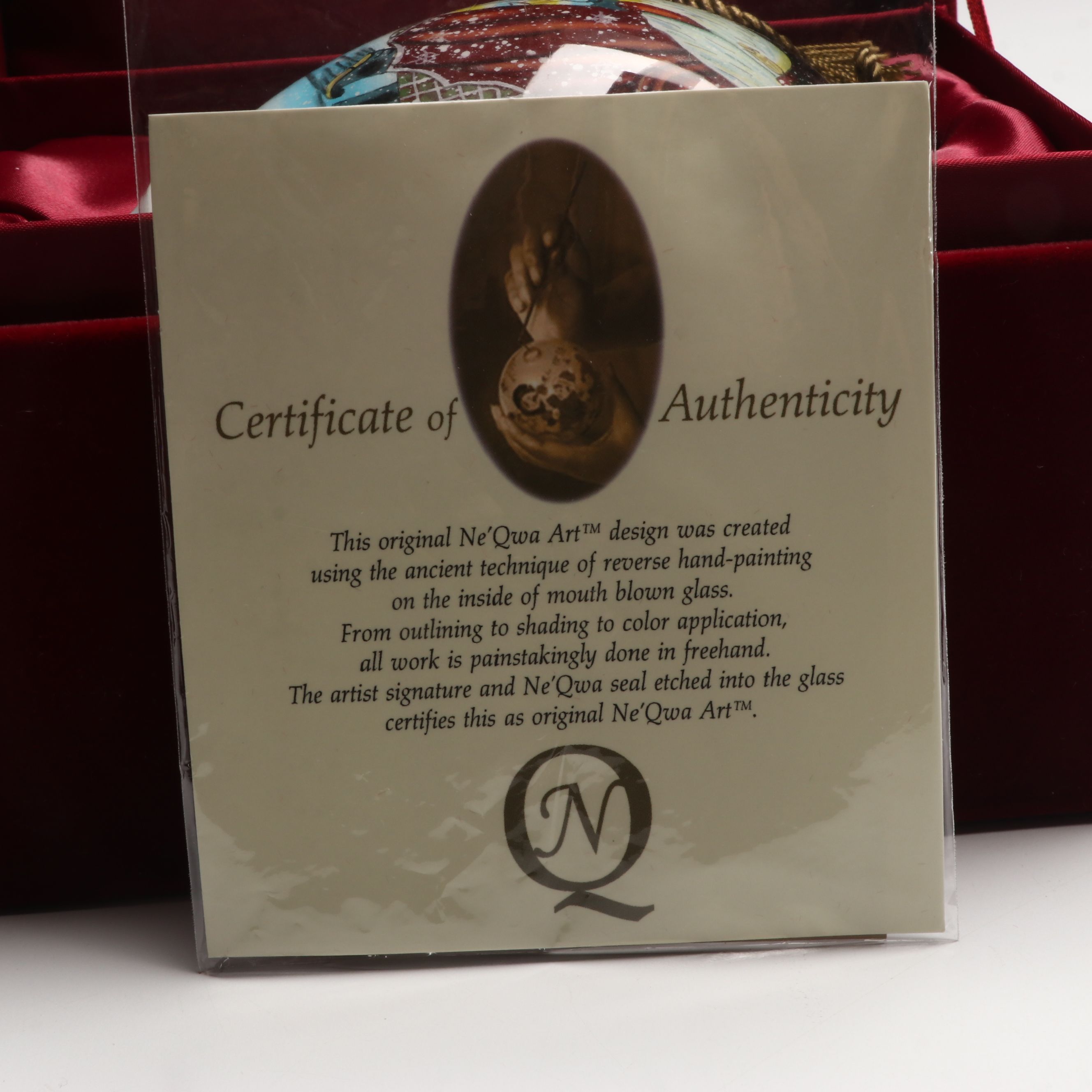 Ne'Qwa Art Glass Christmas Tree Ornaments