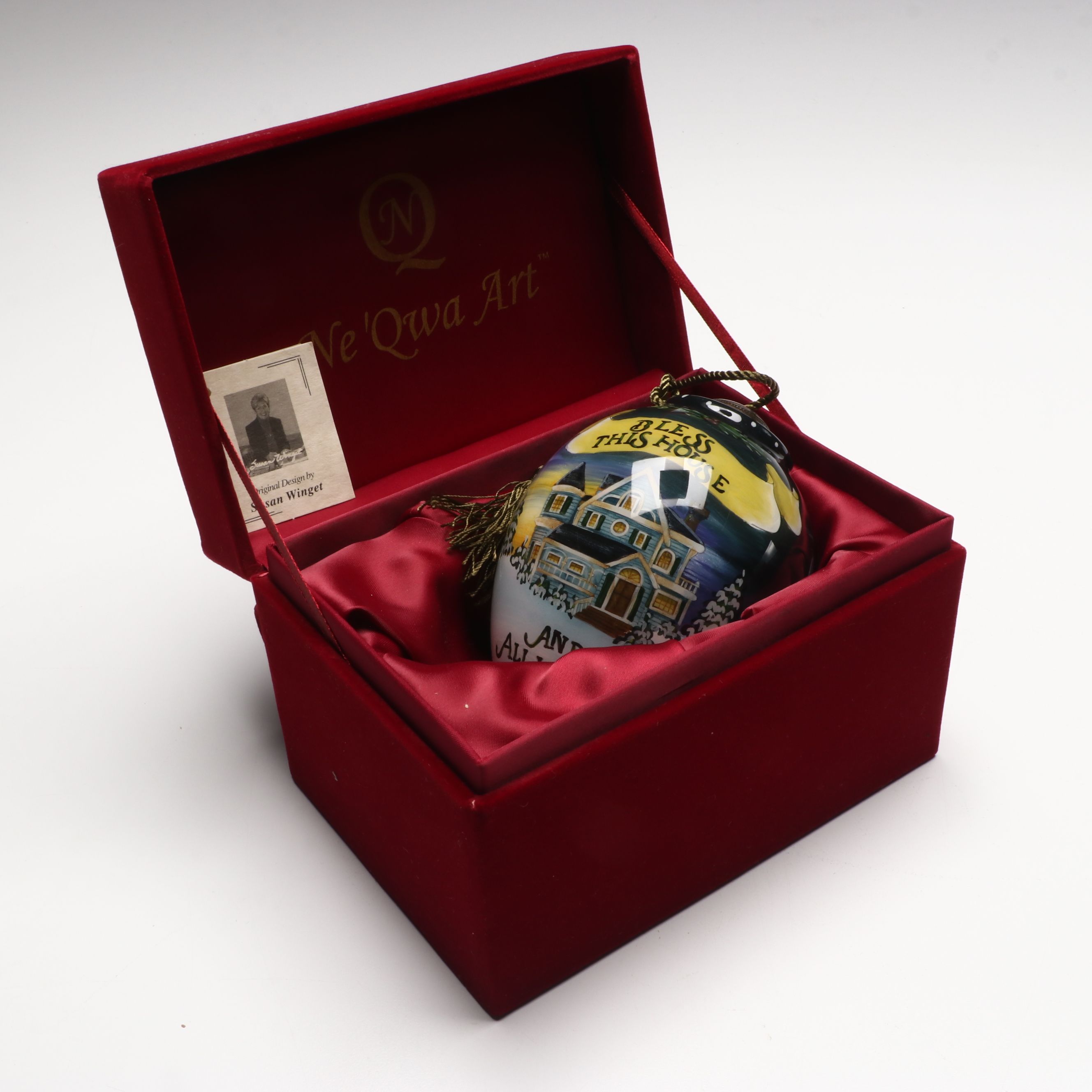 Ne'Qwa Art Glass Christmas Tree Ornaments