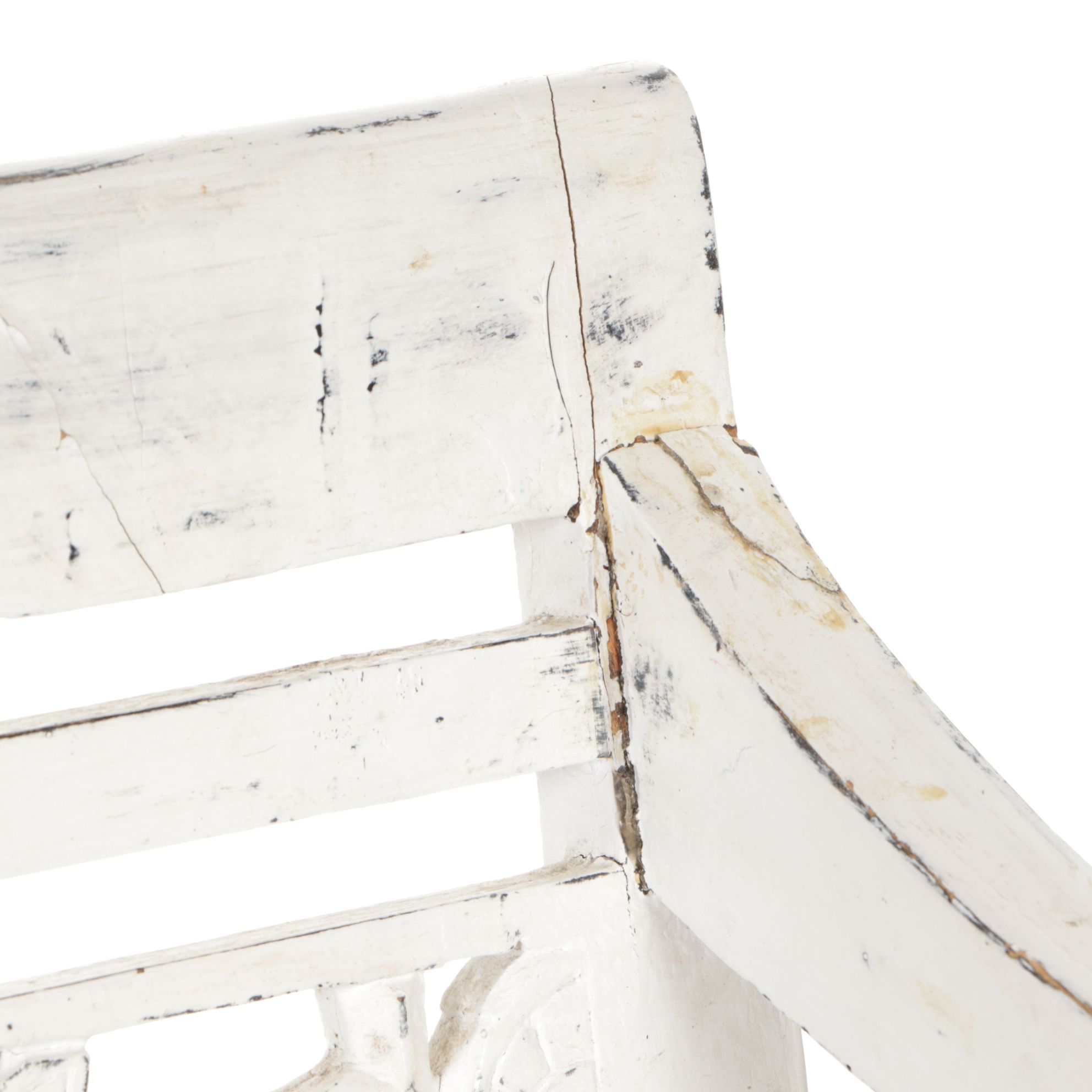 White Miniature Farmhouse Bench with Flower Cut-Out Motif