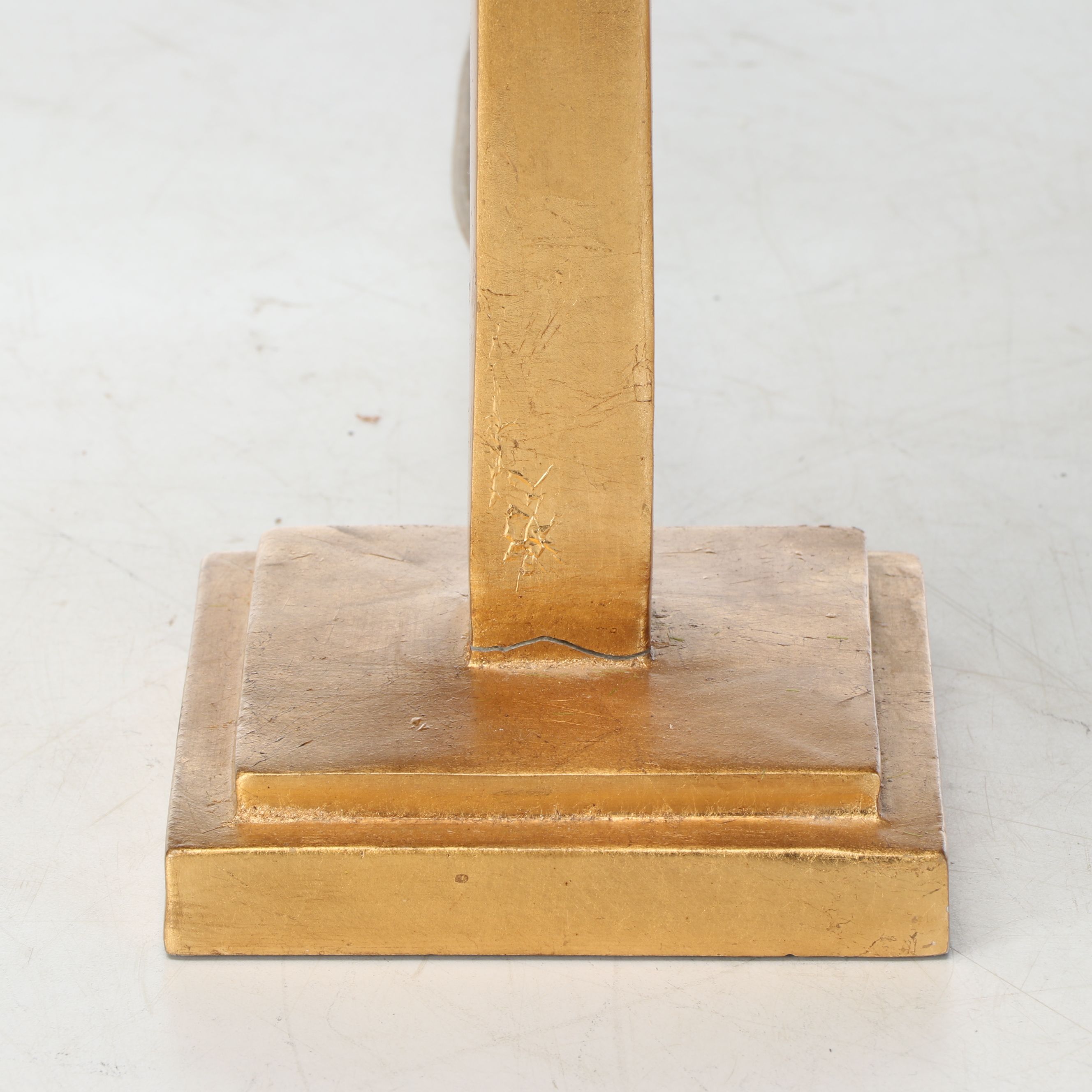 Safavieh Andino Gilt Wood Table Lamps with Slubbed Cotton Drum Shades