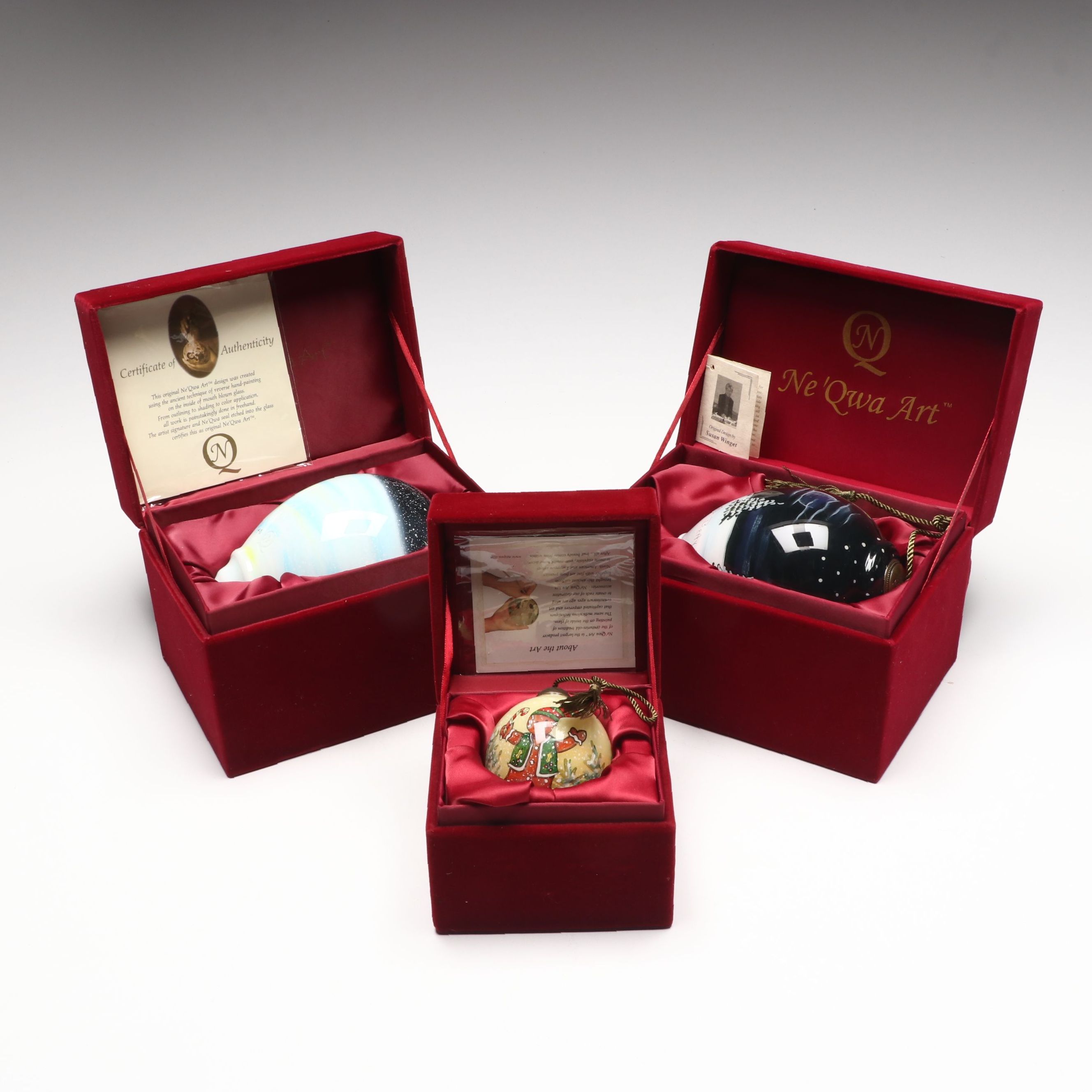 Ne'Qwa Art Glass Christmas Tree Ornaments