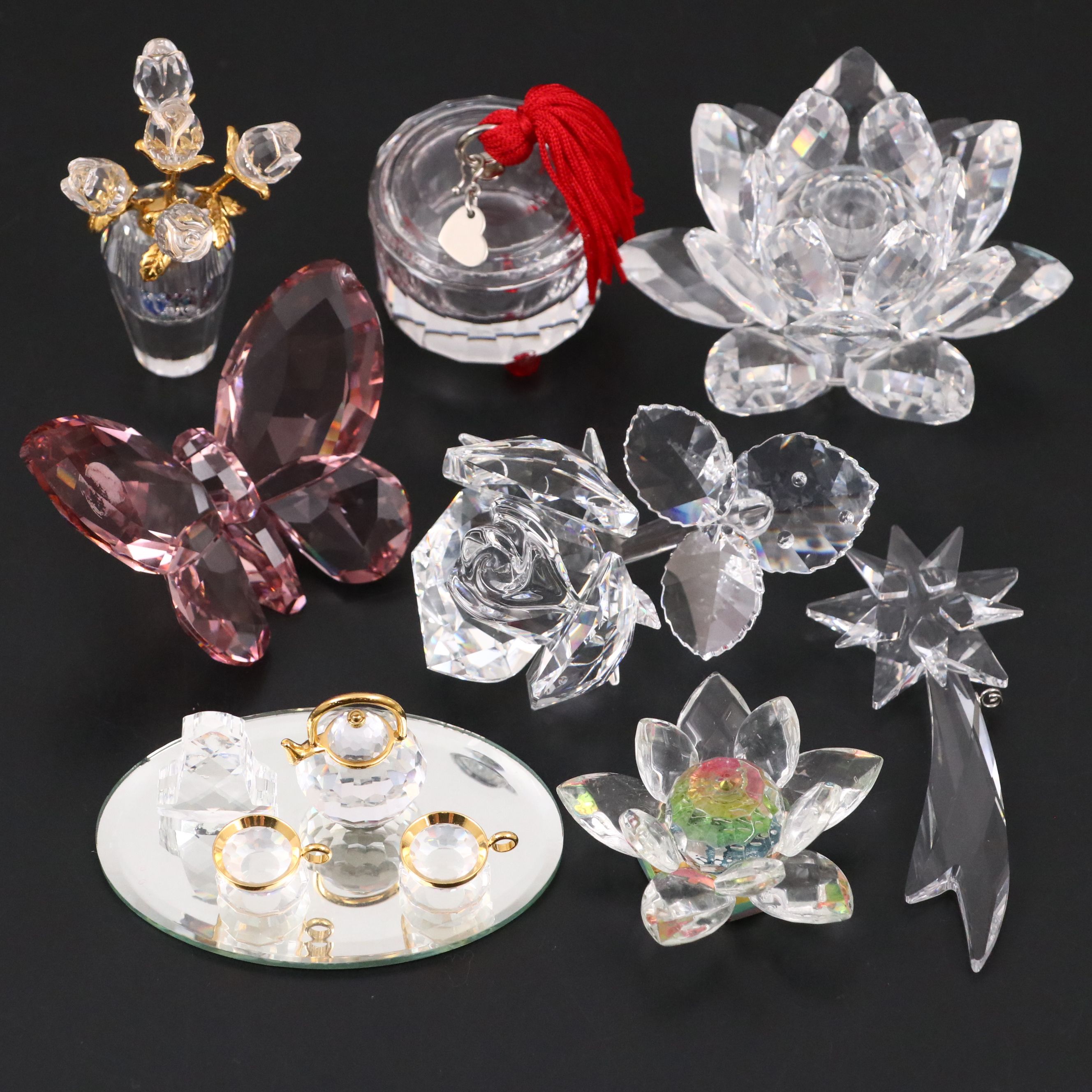 Swarovski Crystal "Water Lily" Candle Holder with Crystal Figurines