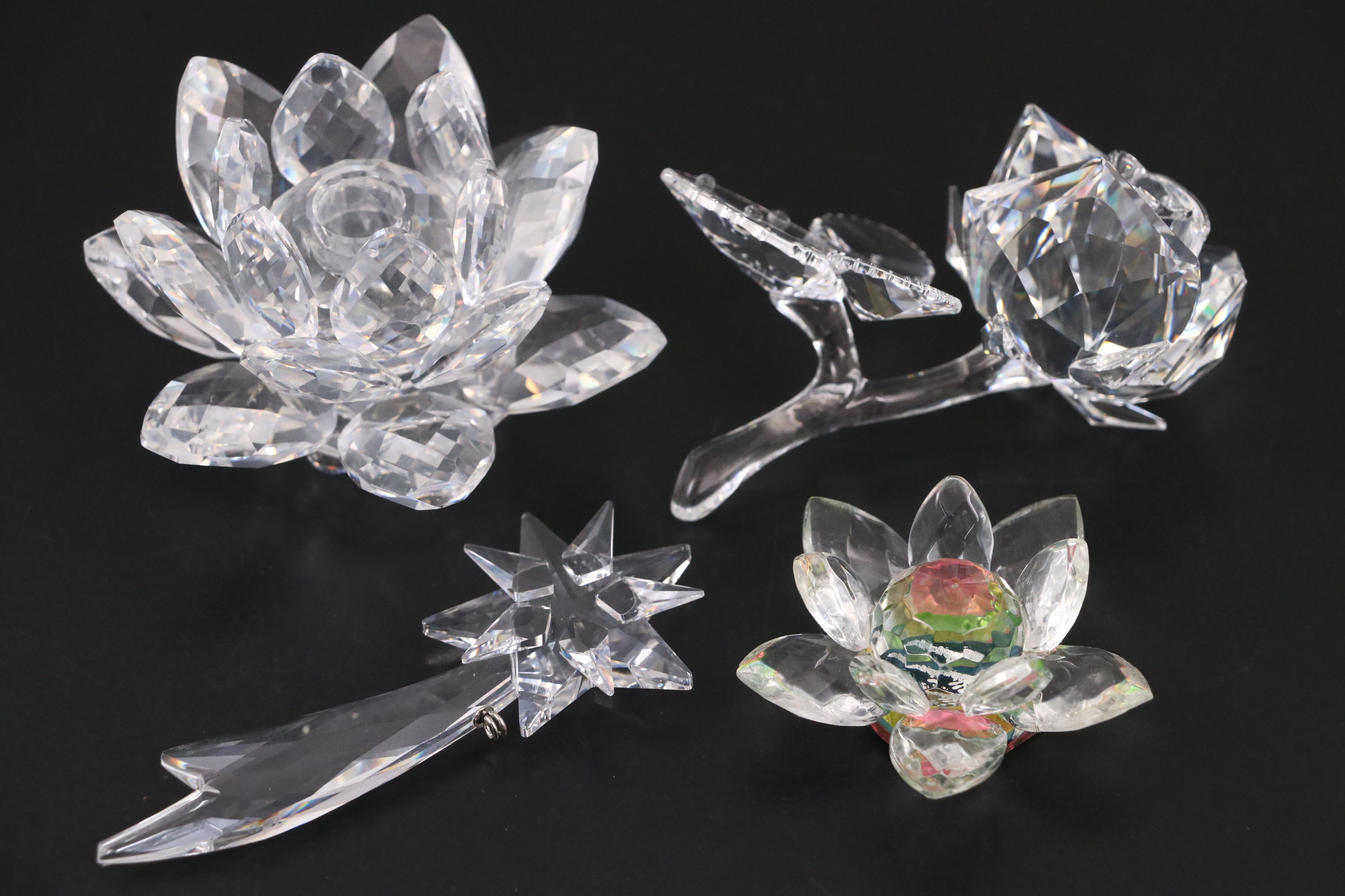 Swarovski Crystal "Water Lily" Candle Holder with Crystal Figurines