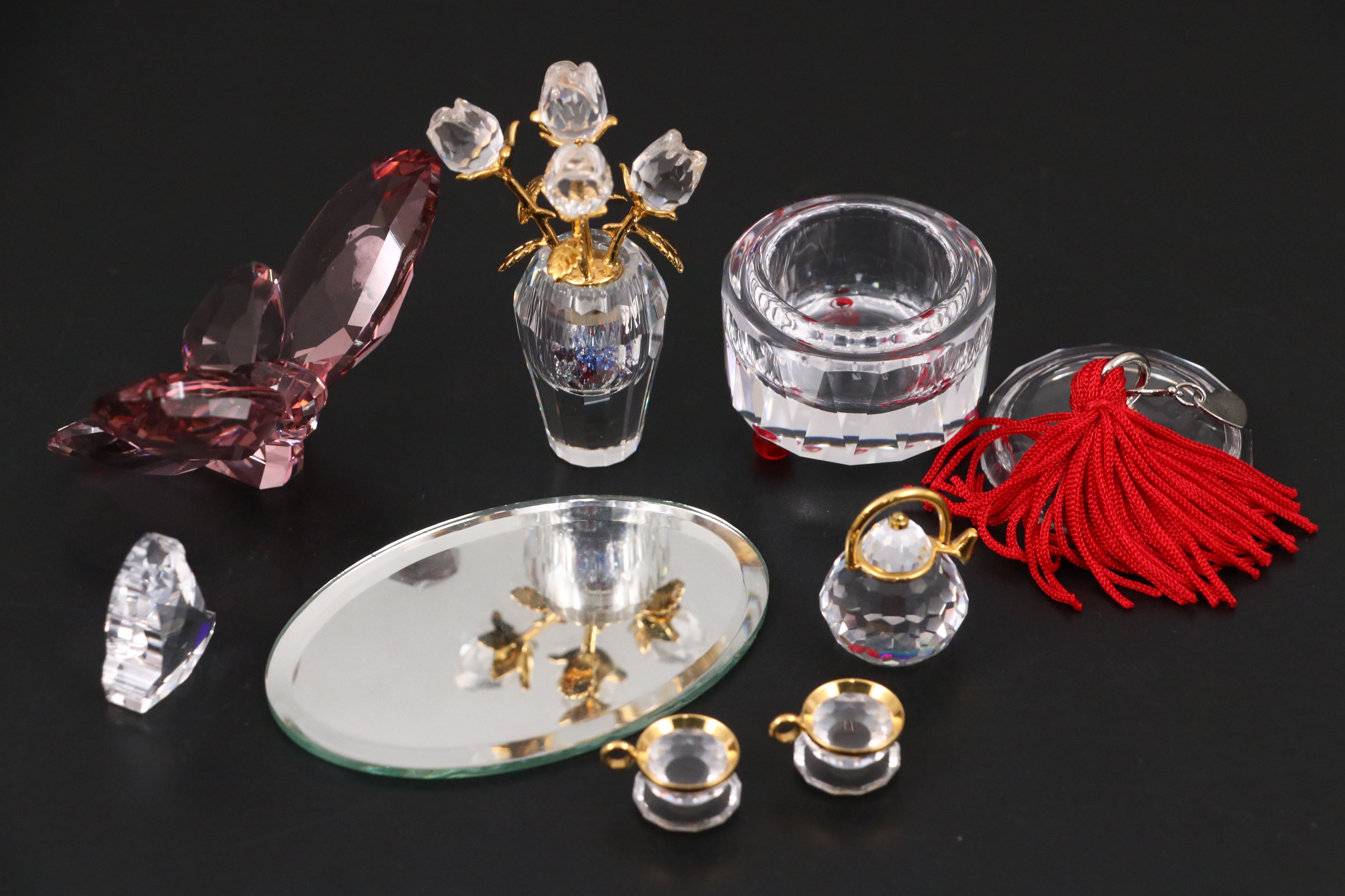 Swarovski Crystal "Water Lily" Candle Holder with Crystal Figurines