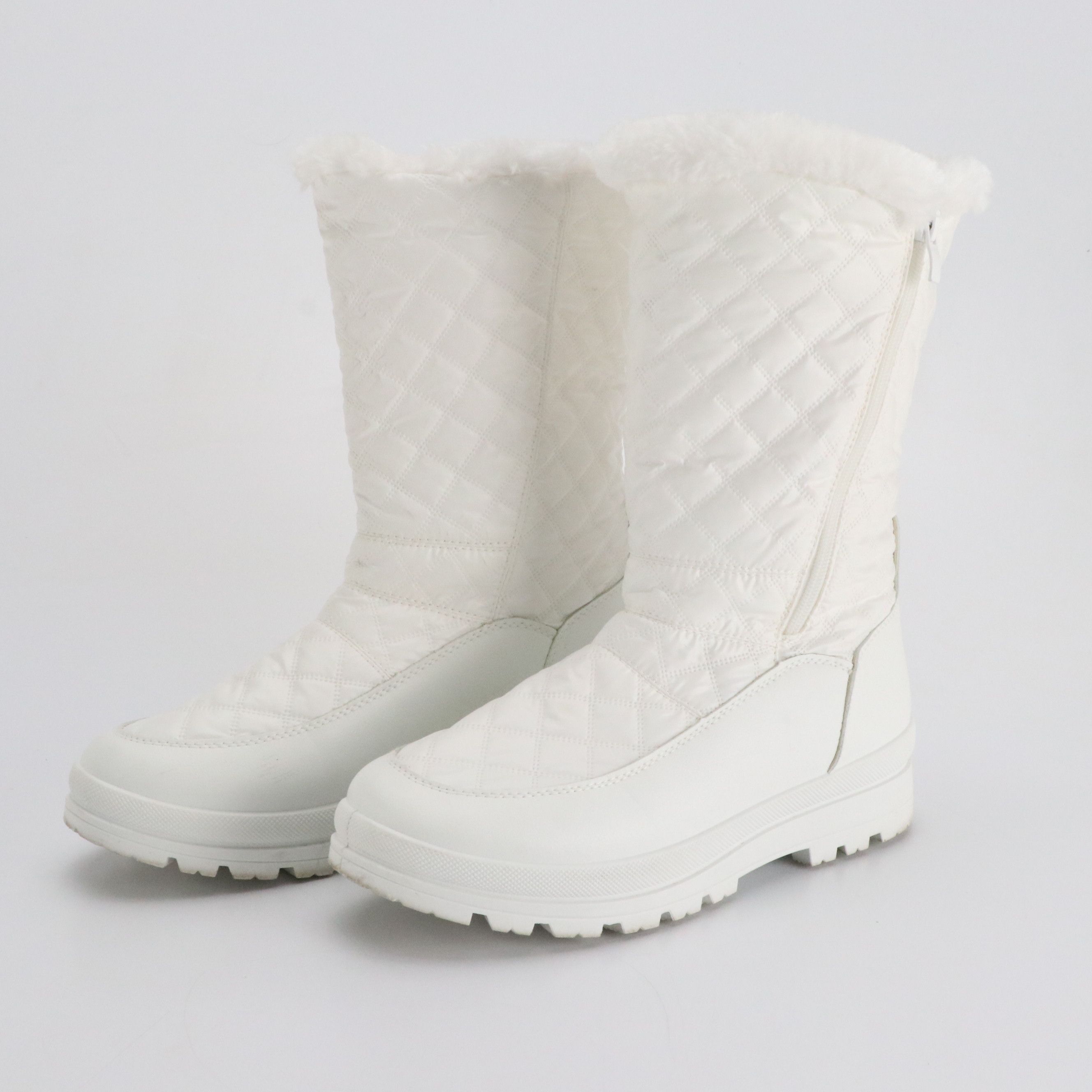 International Concepts Metallic Rose Gold Crossbody Bag, Other Quilted Ski Boots