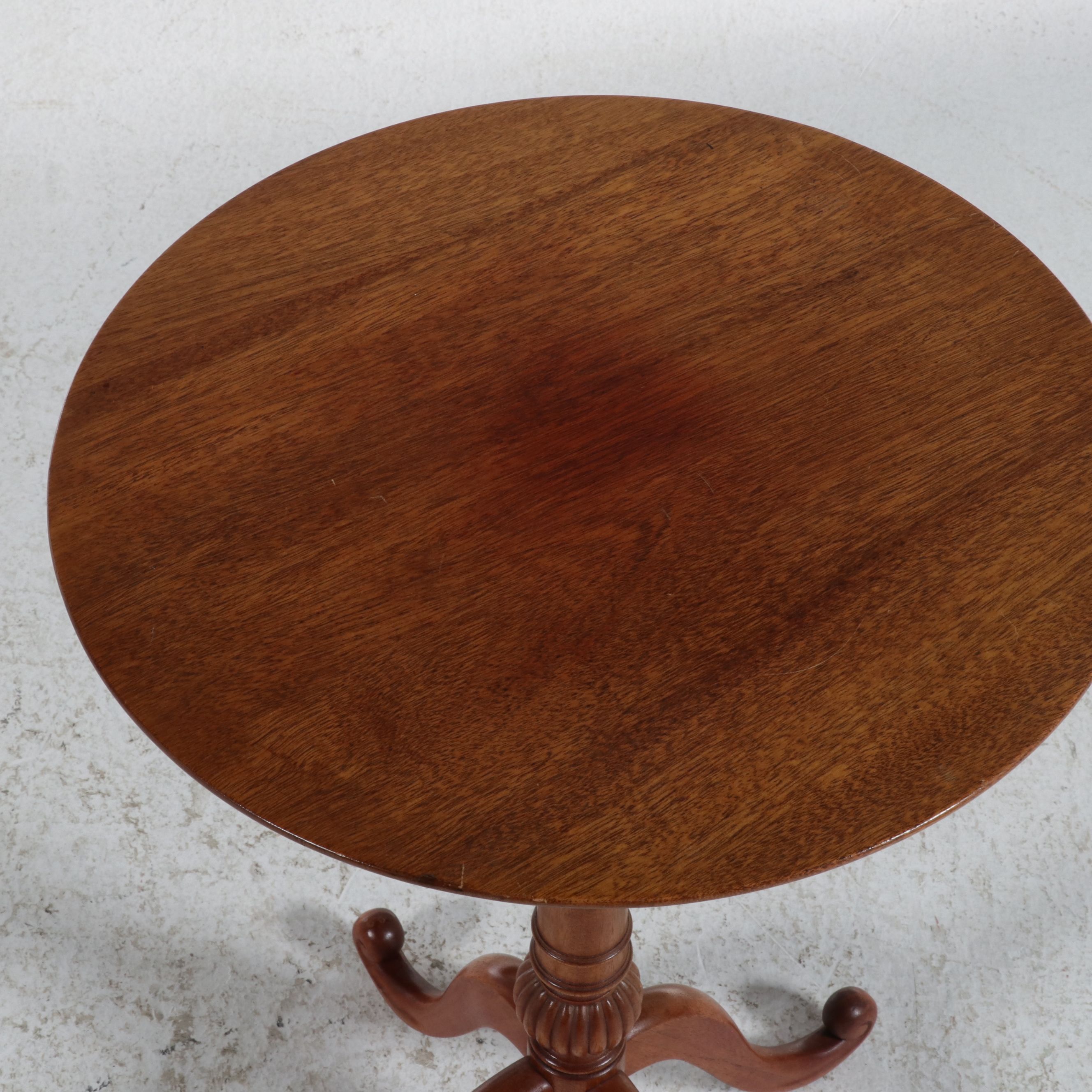 Federal Style Mahogany Tripod Candlestand, 20th Century