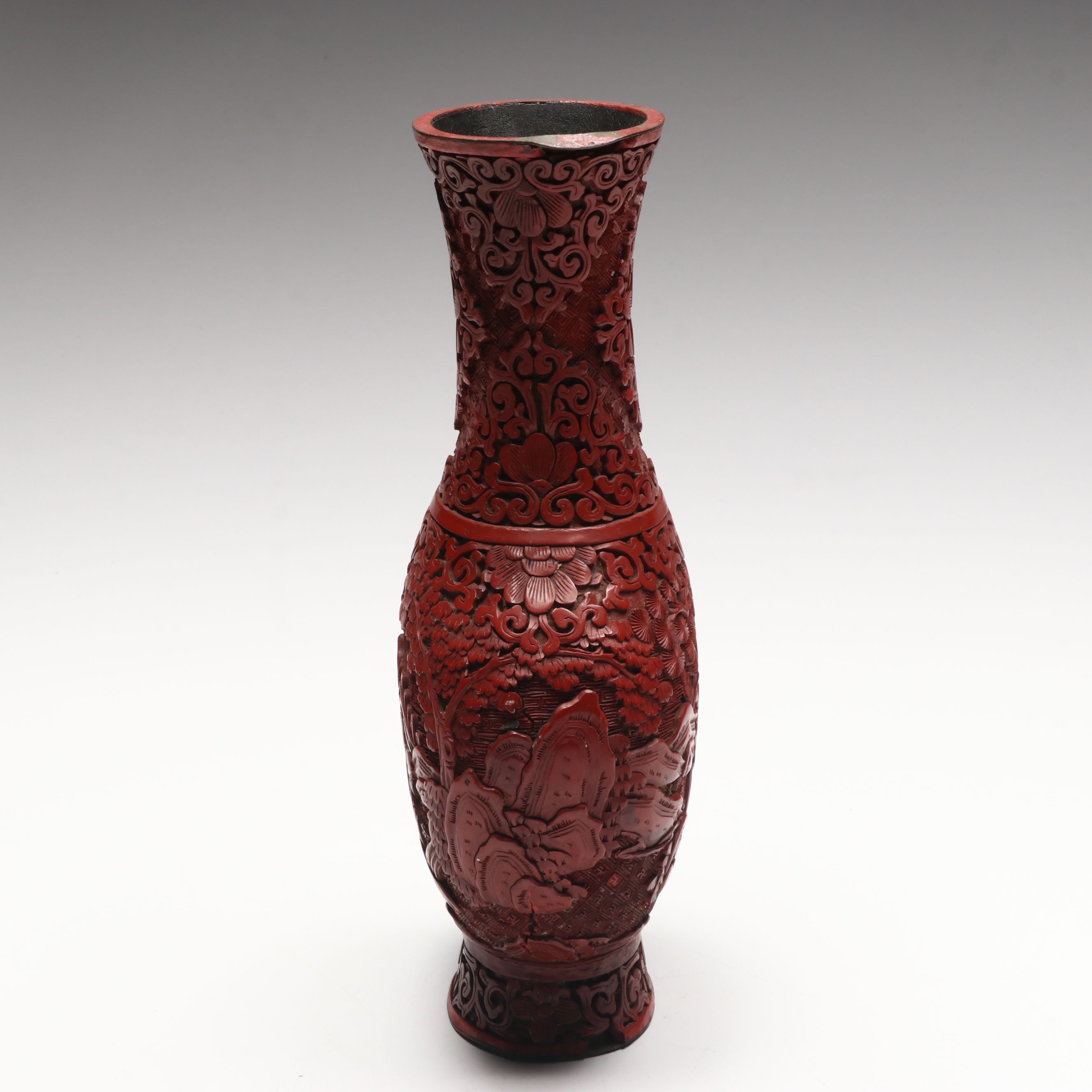 Chinese Red Lacquerware Vase