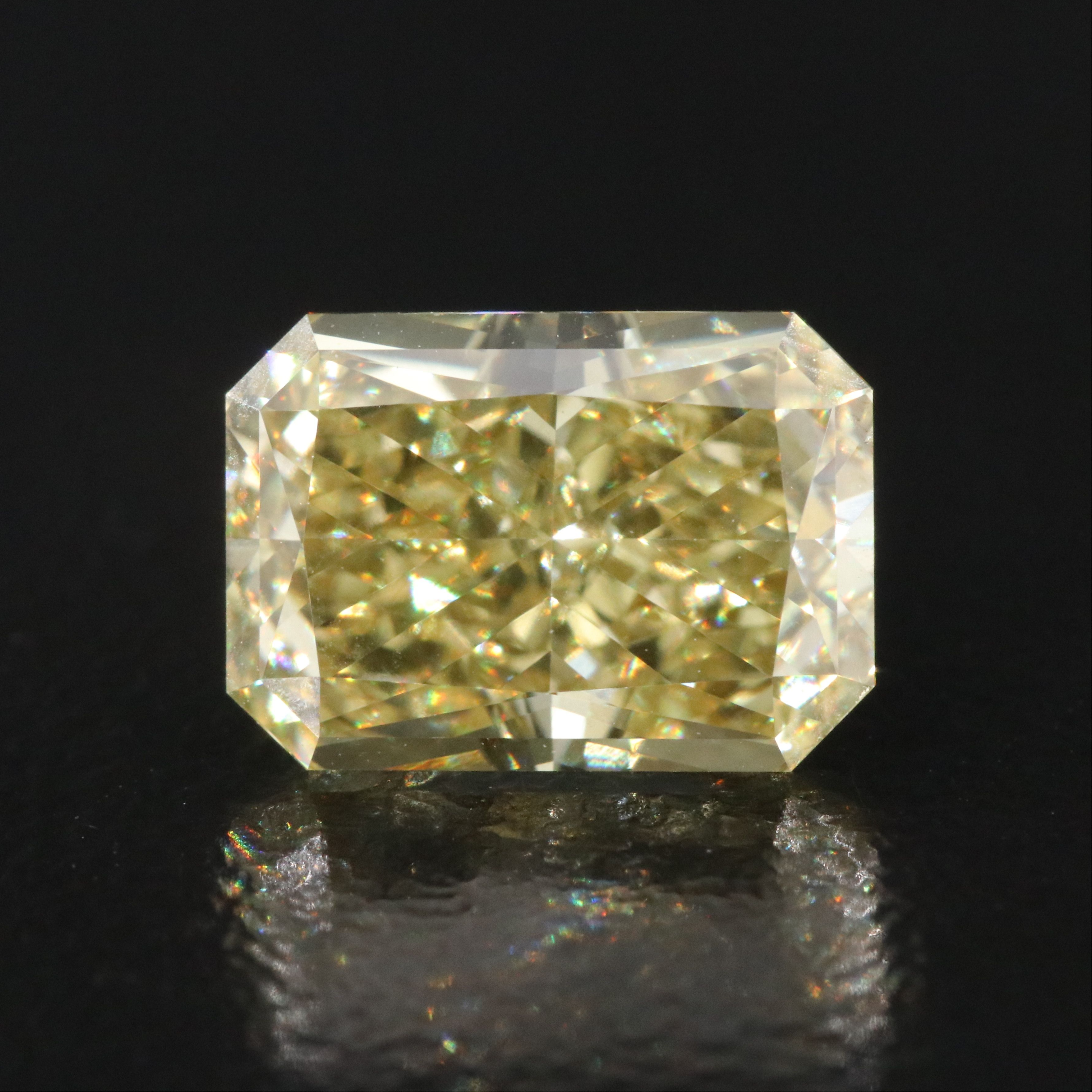 Loose 3.03 CT Lab Grown Fancy Intense Yellow Diamond with IGI Report