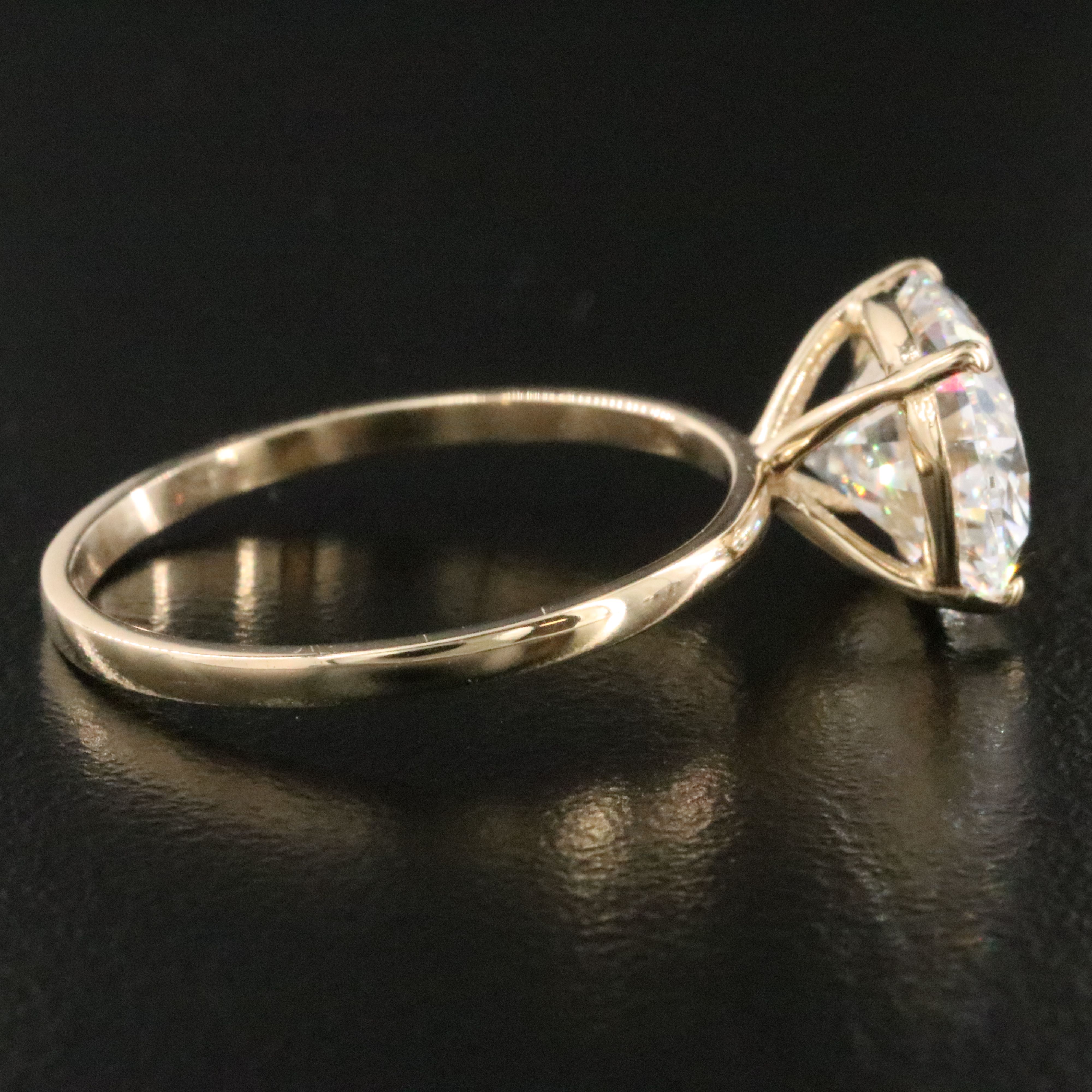 14K 3.41 CT Lab Grown Diamond East-West Solitaire Ring with IGI Report