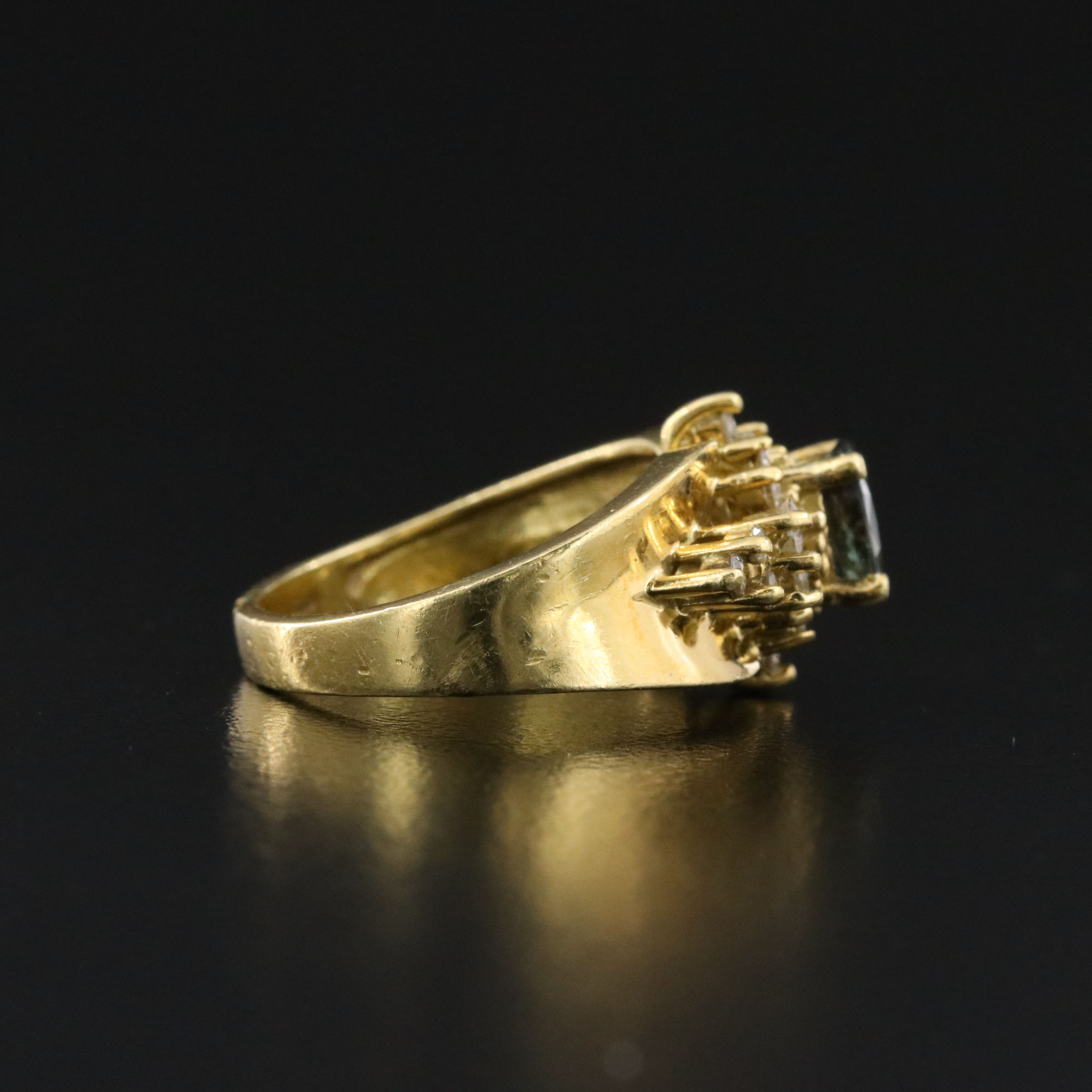 18K Alexandrite and Diamond Ring