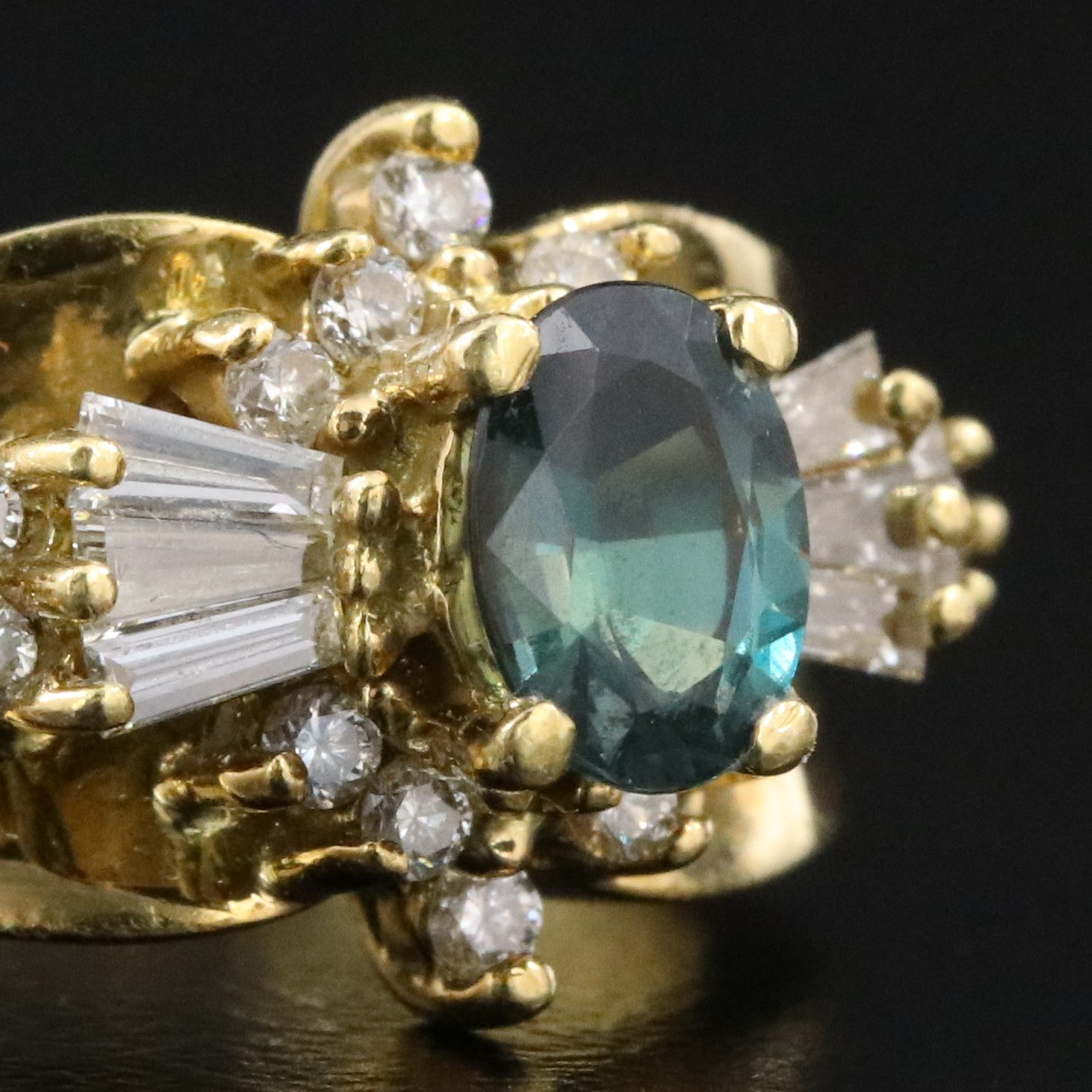 18K Alexandrite and Diamond Ring