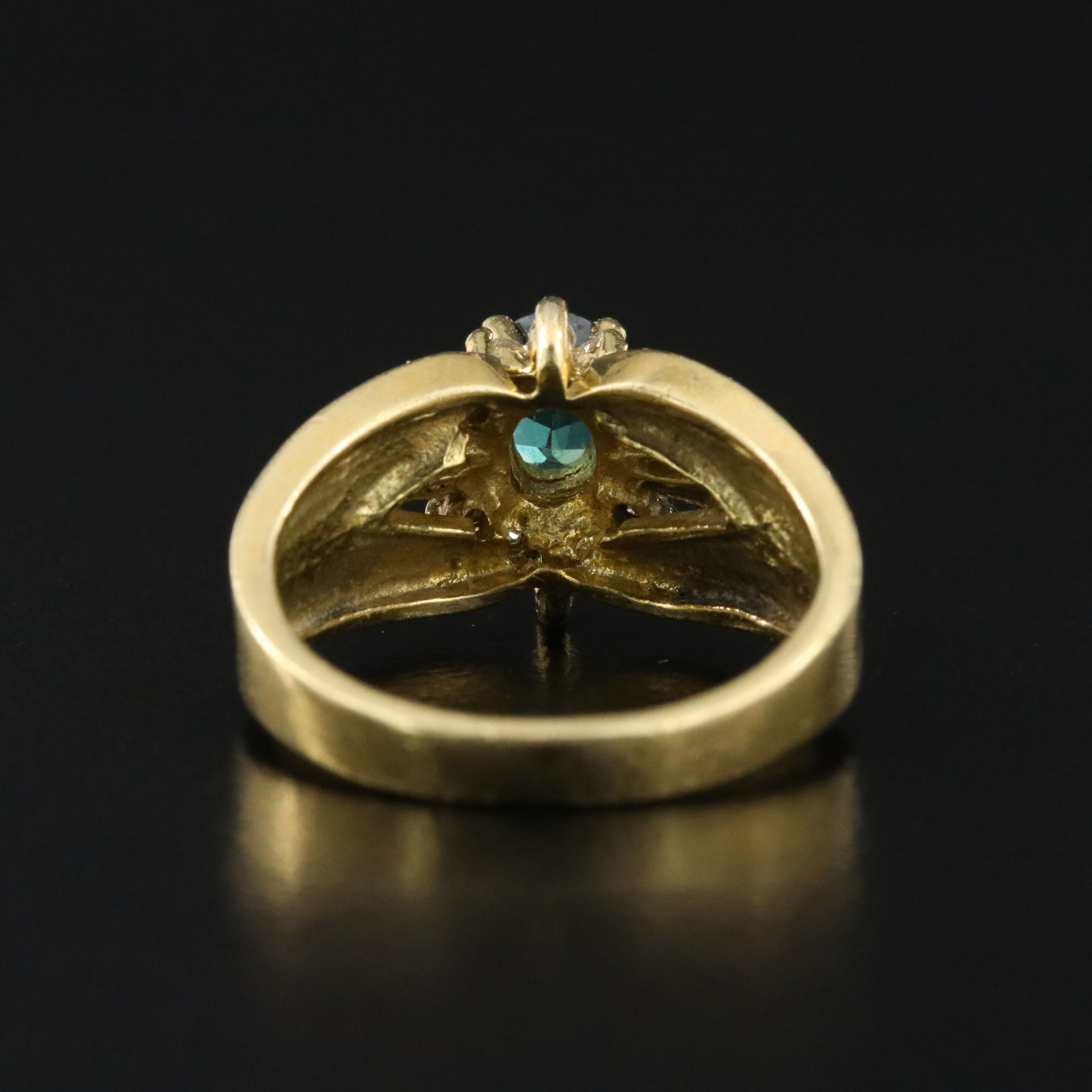 18K Alexandrite and Diamond Ring