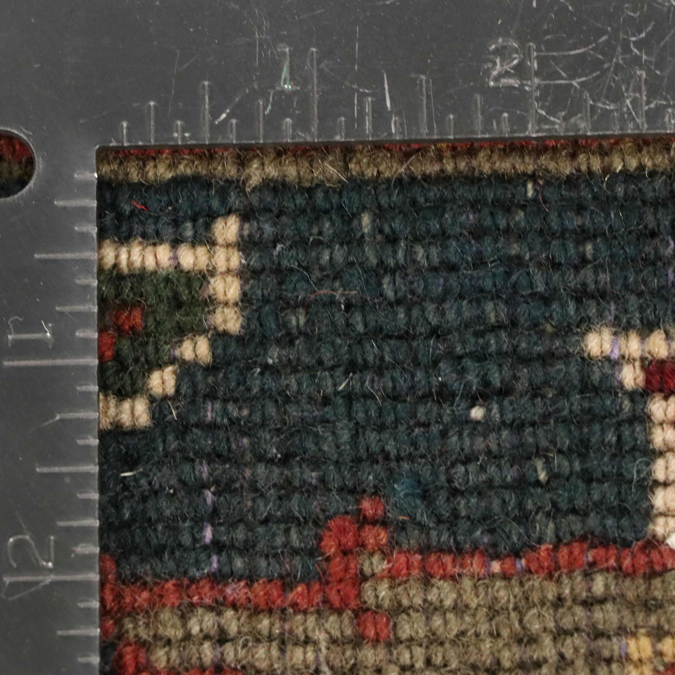 8'11 x 12'3 Hand-Knotted Persian Serapi Area Rug