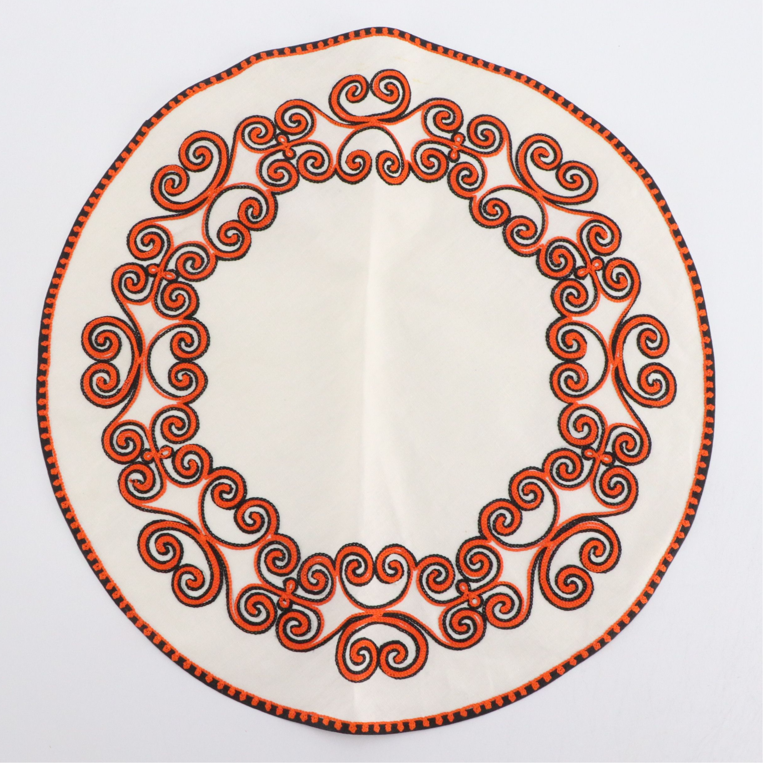 Vintage Half Aprons, Embroidered Place Mats and Crochet Berry Napkin Ties