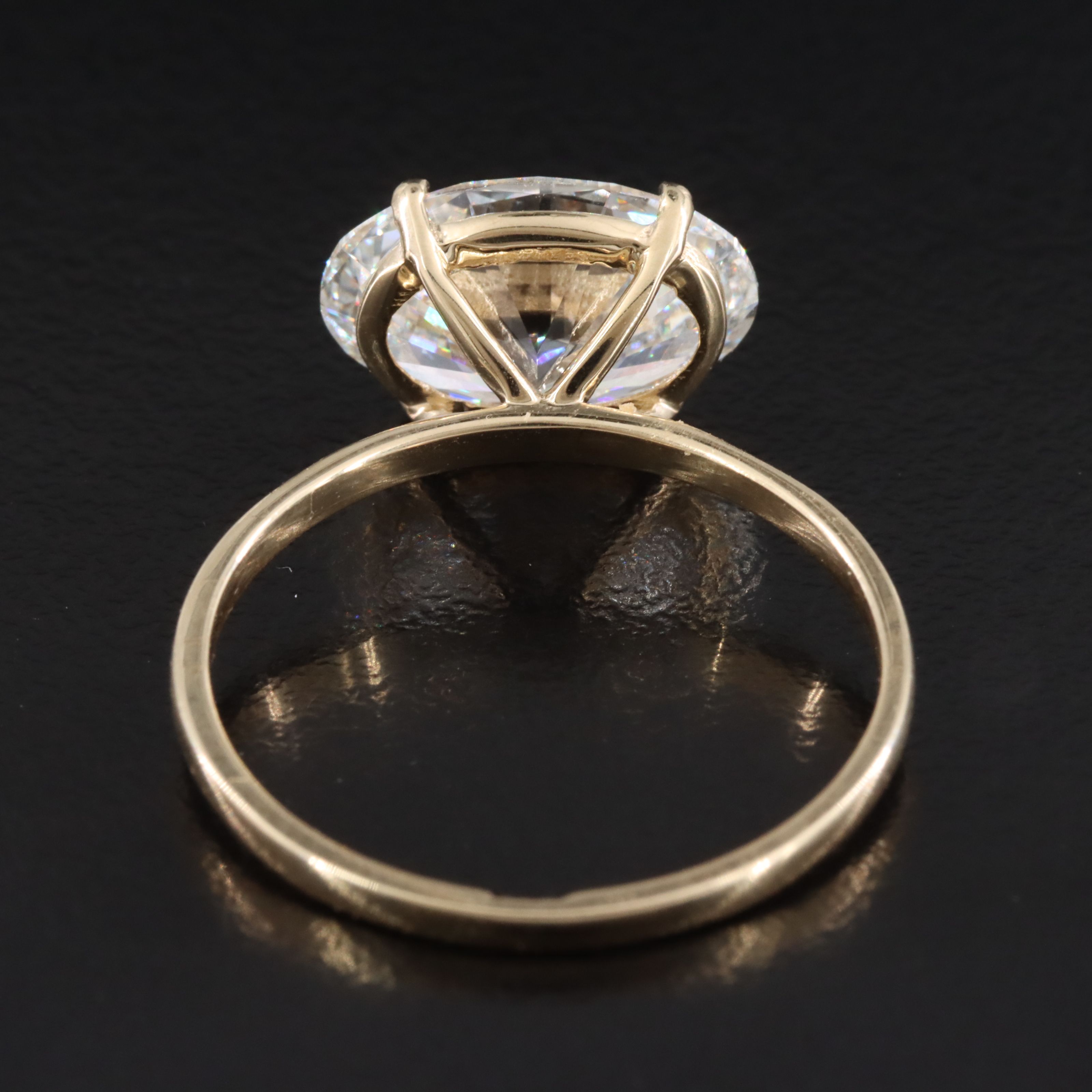 14K 3.36 CT Lab Grown Diamond East-West Solitaire Ring with IGI Report