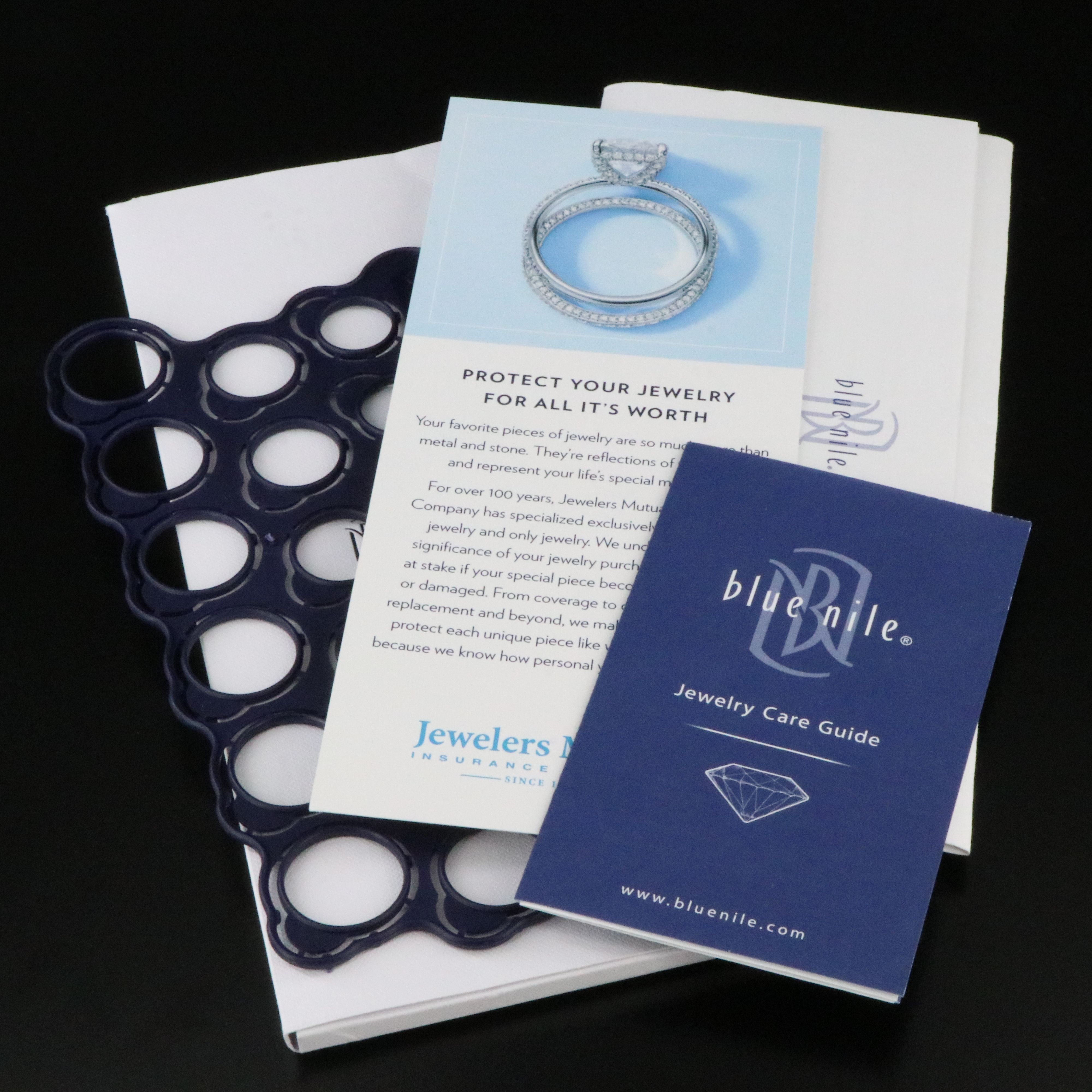 Blue Nile Platinum 0.90 CT Diamond Ring with GIA Report