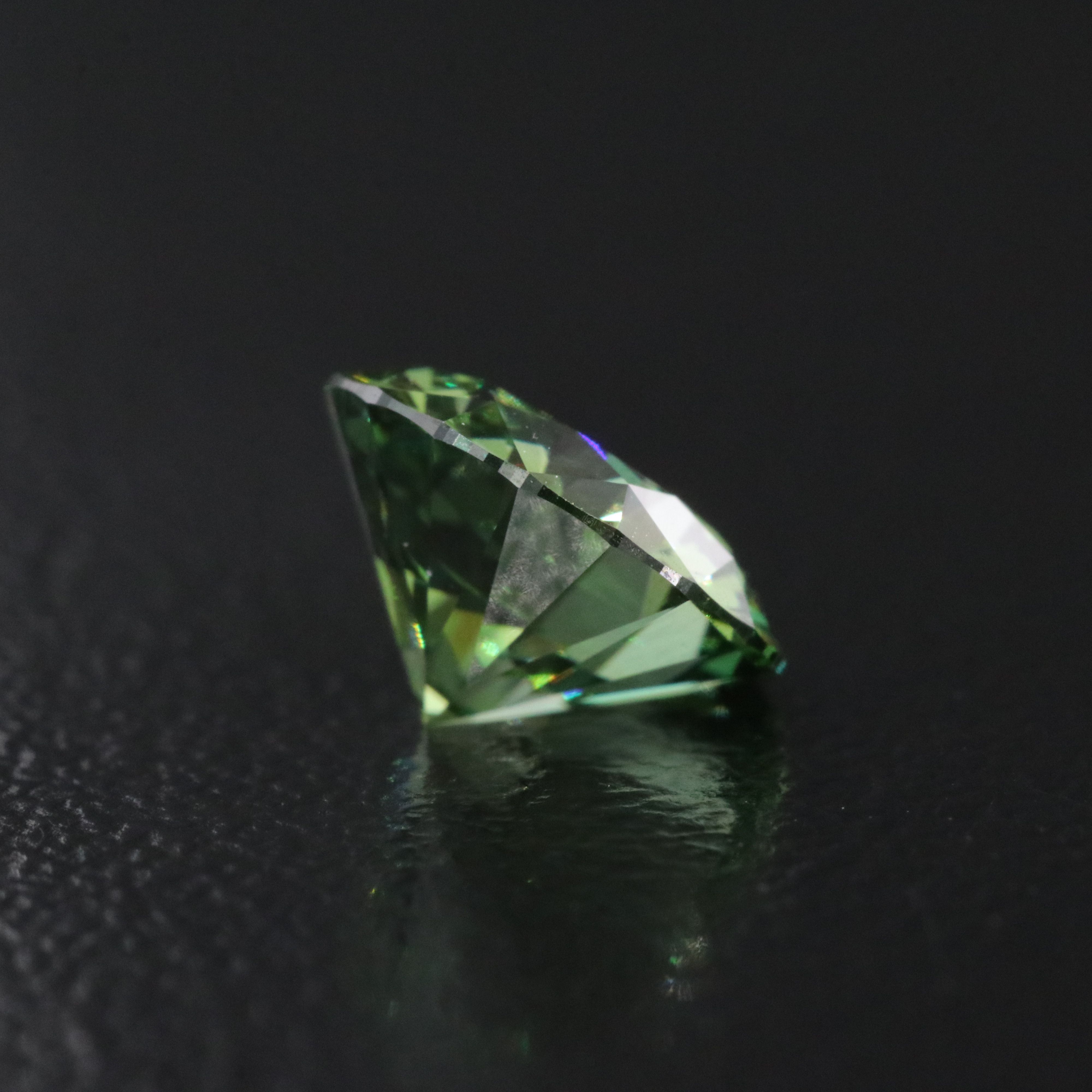 Loose 1.55 CT Lab Grown Fancy Vivid Green Diamond with IGI Report