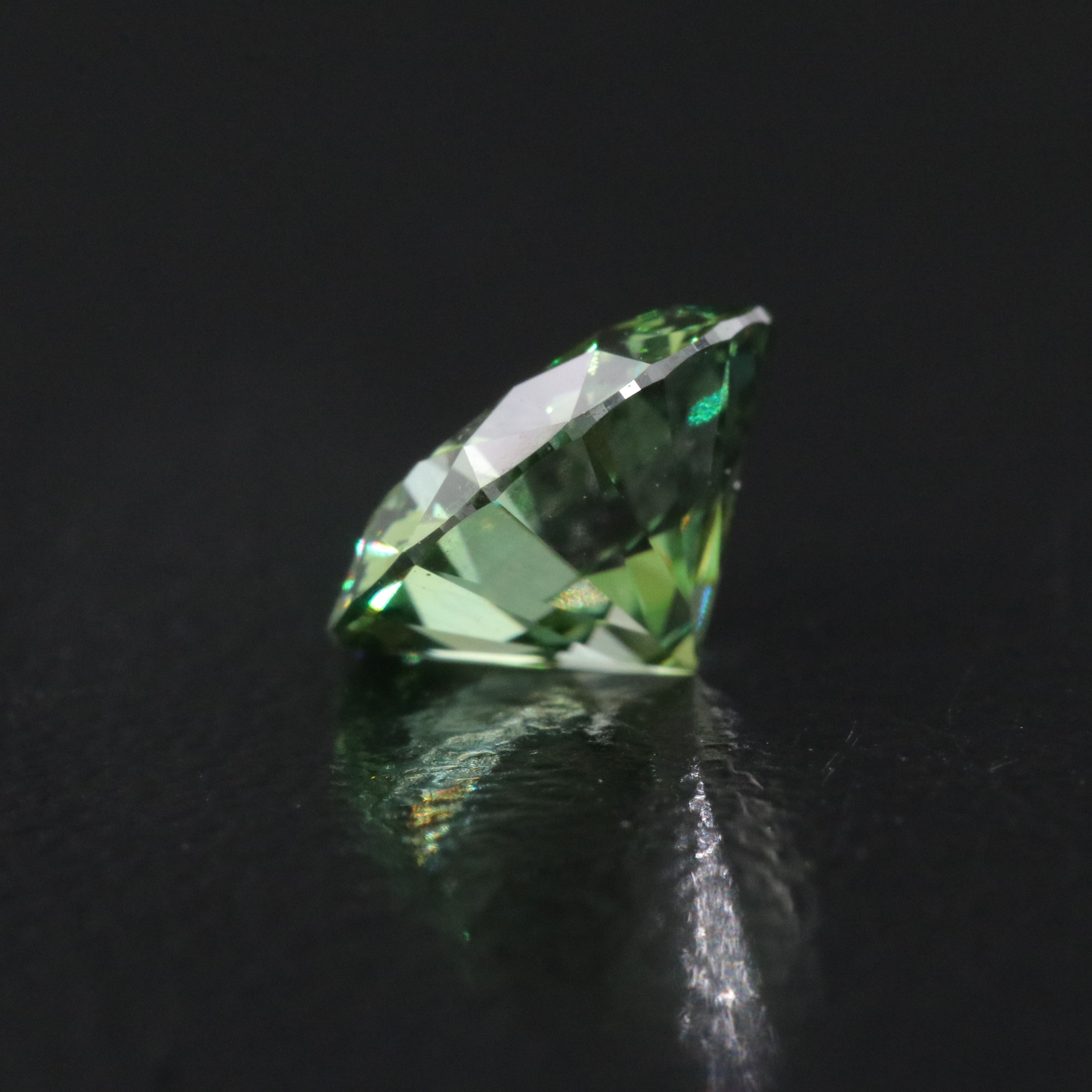Loose 1.55 CT Lab Grown Fancy Vivid Green Diamond with IGI Report