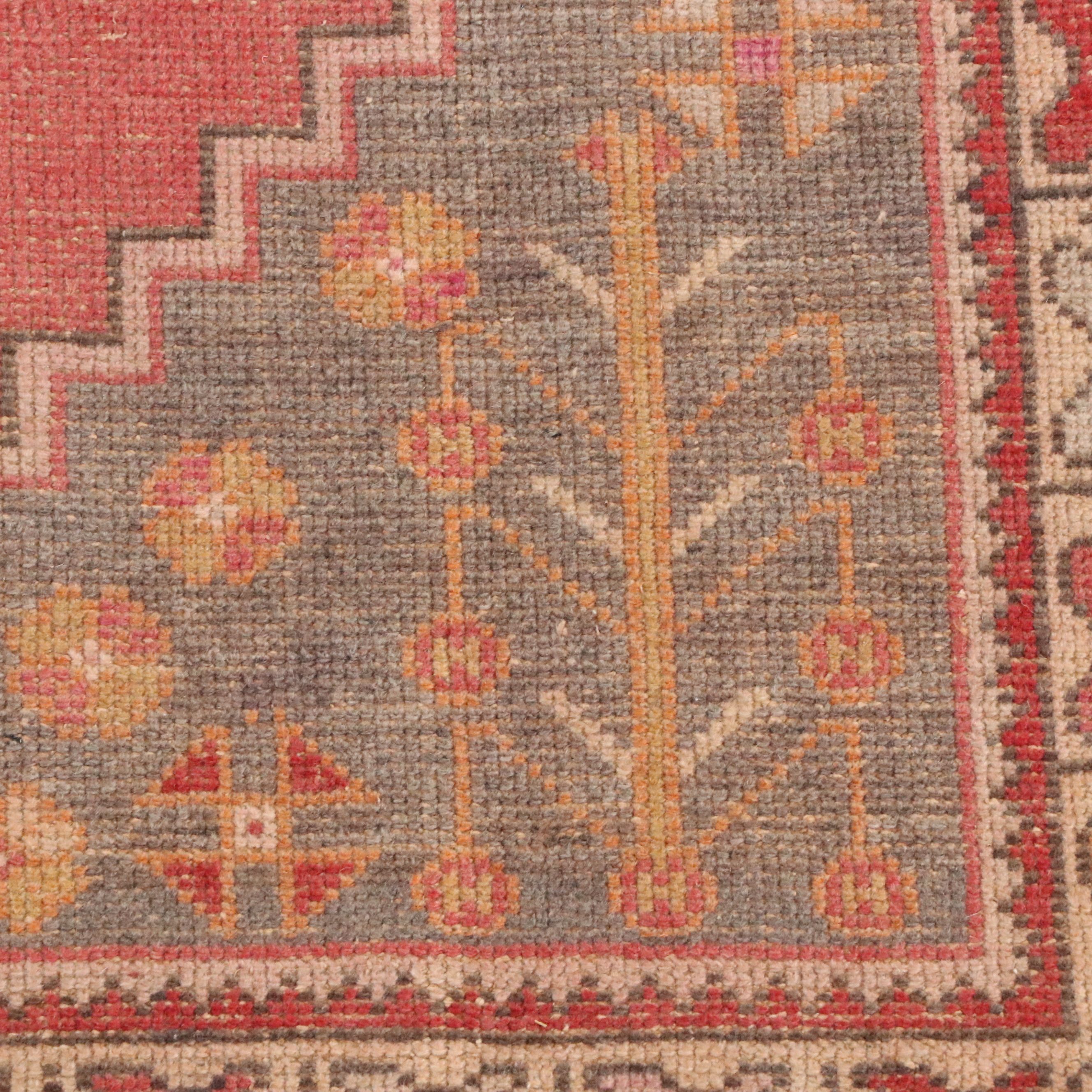 4'3 x 8'9 Hand-Knotted Turkish Anatolian Area Rug