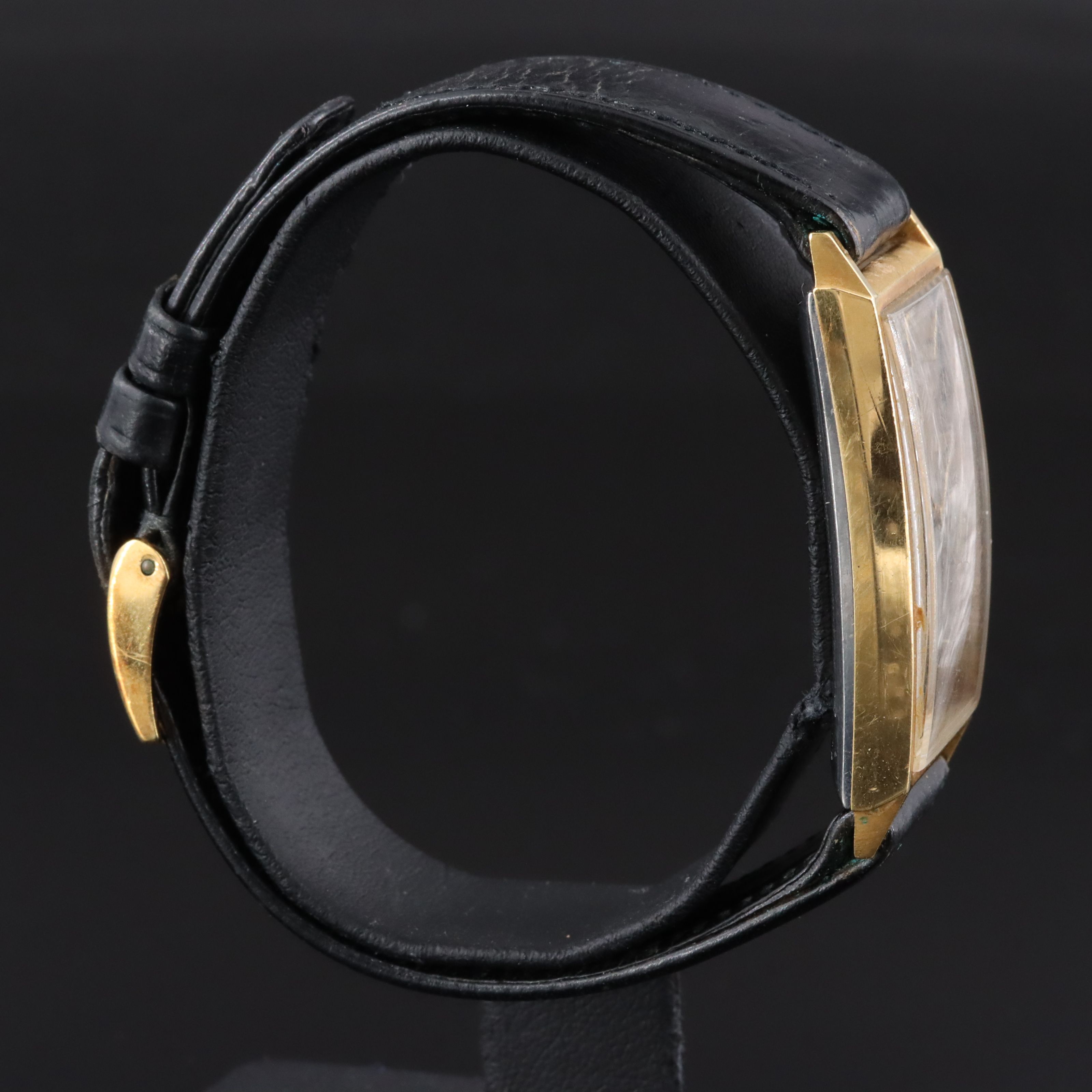 Omega Geneve Gold - Plated Ultra Thin Watch