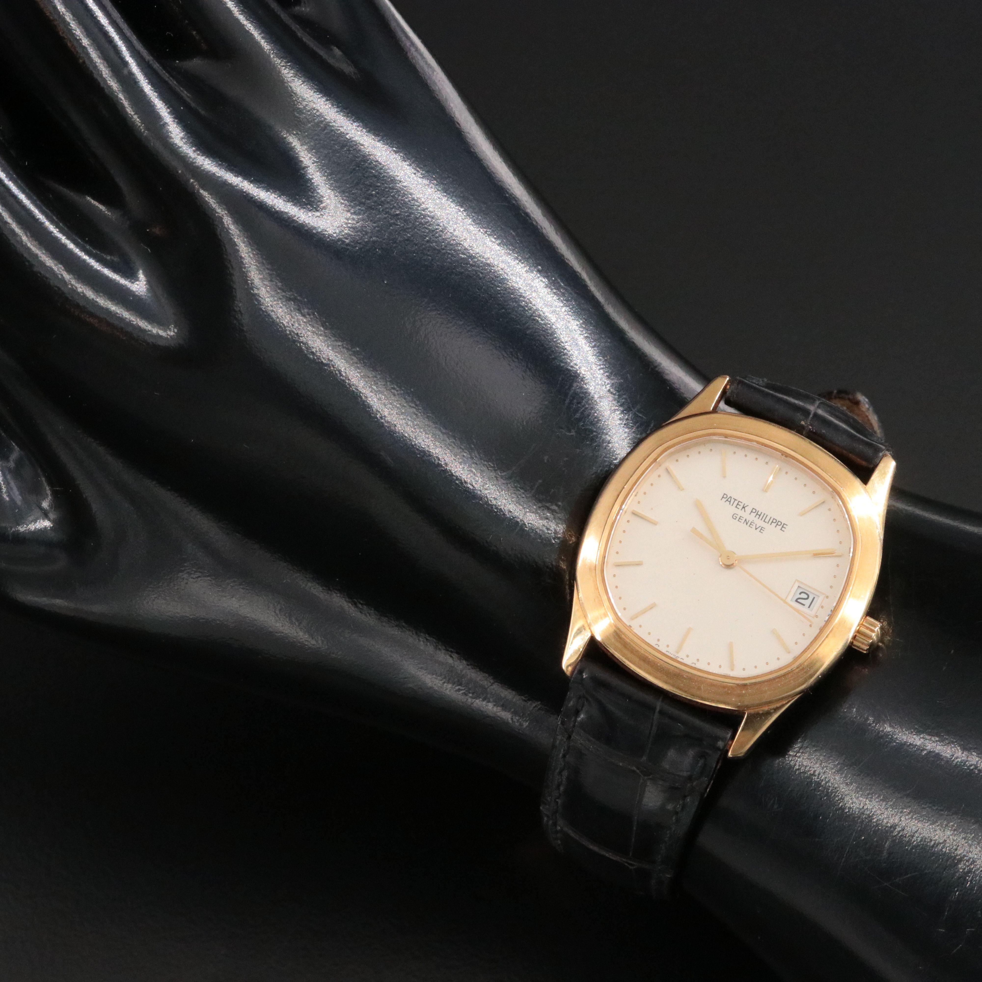 Patek Philippe Sigma Dial ref.3701 18K Vintage Watch c.1980's