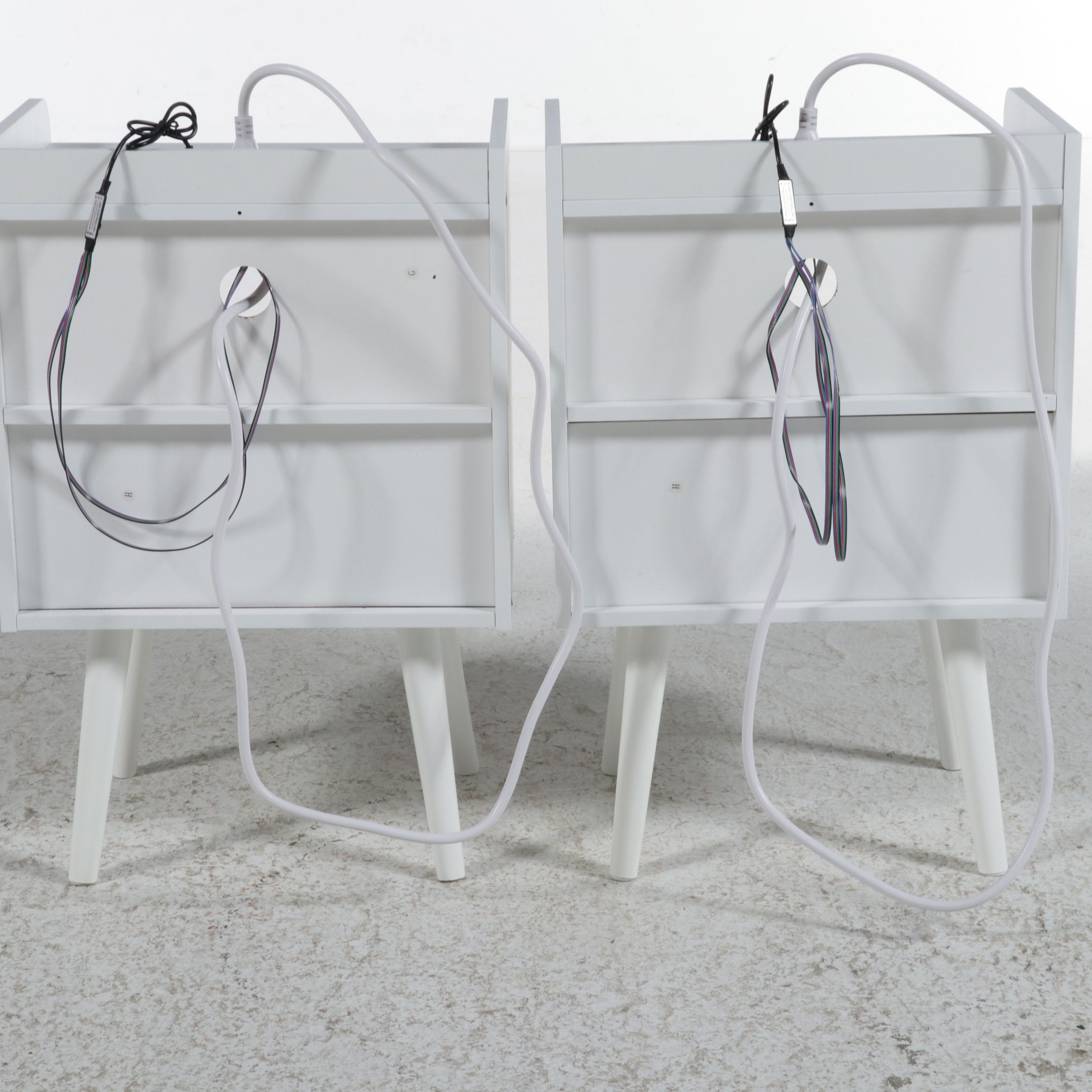 Pair of Mid Century Modern Style White Nightstands with Integrated Power, 21st C