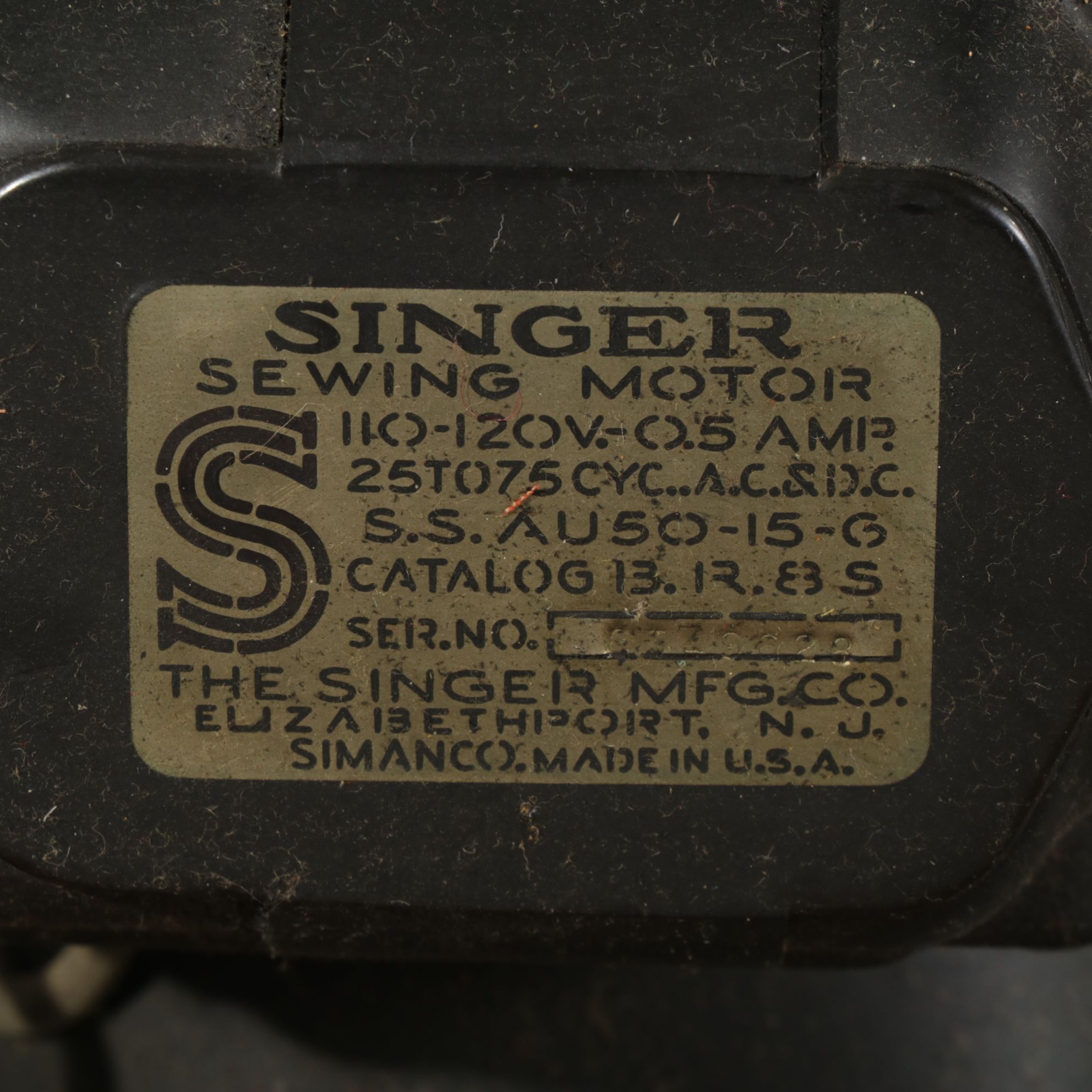 Singer Sewing Machine Model 66 in Drop Leaf Table Cabinet