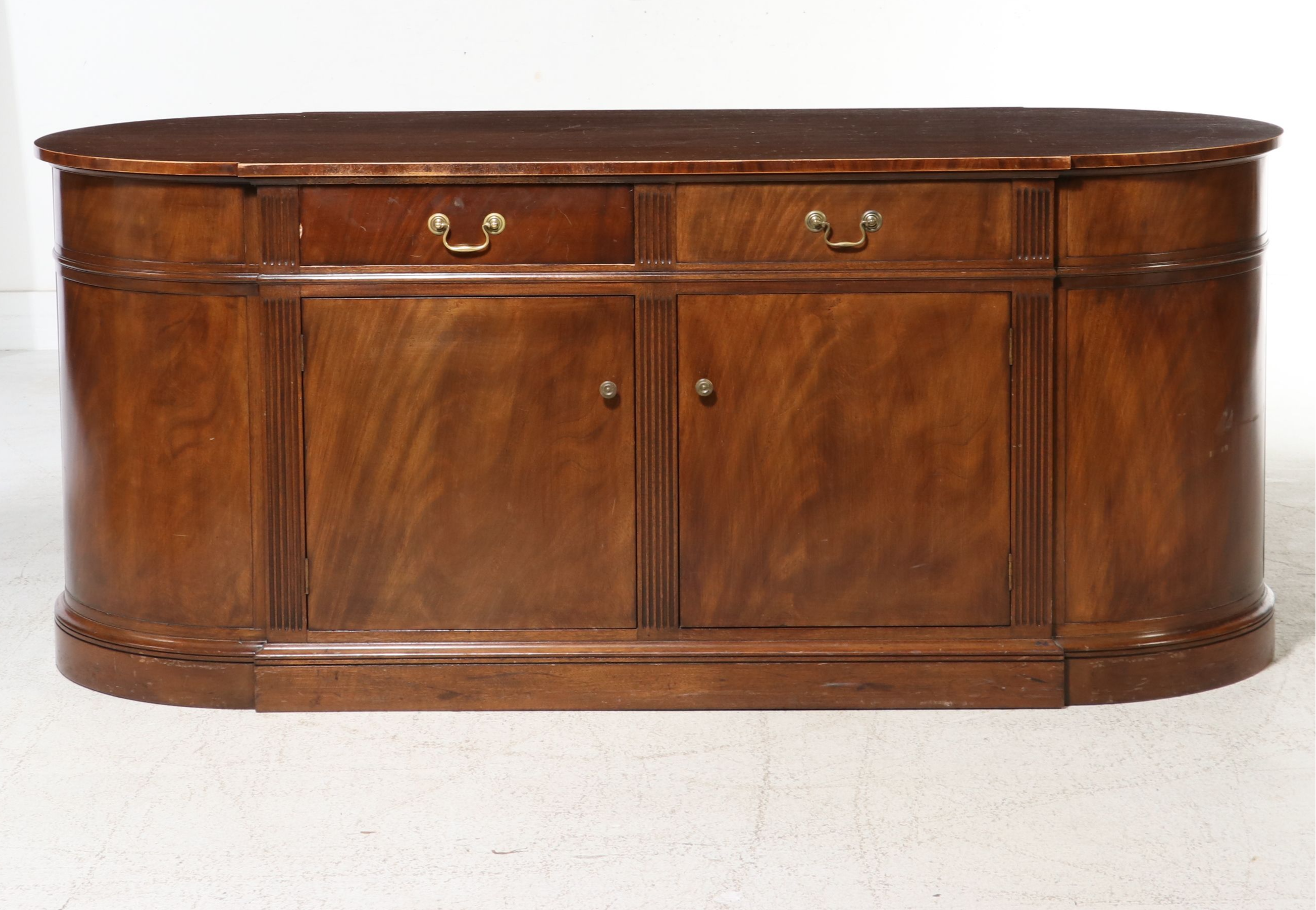 Federal Style Kidney-Shaped Mahogany Sideboard, Mid to Late 20th Century
