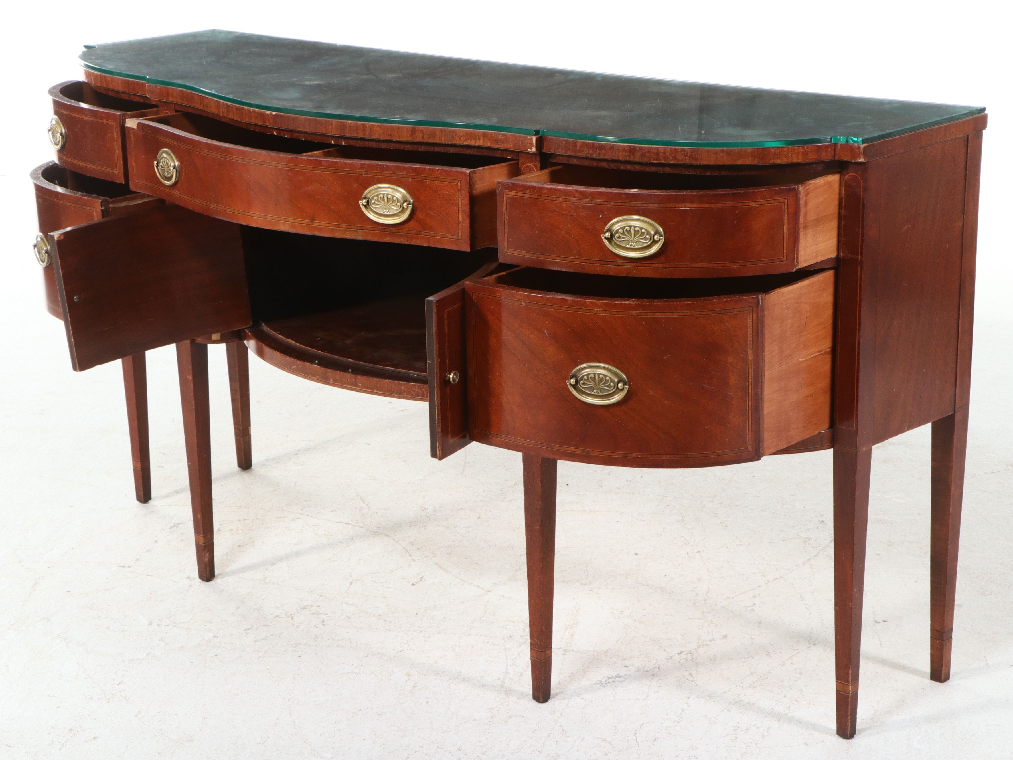 Irwin Furniture Pendleton Collection Hepplewhite Style Mahogany Sideboard