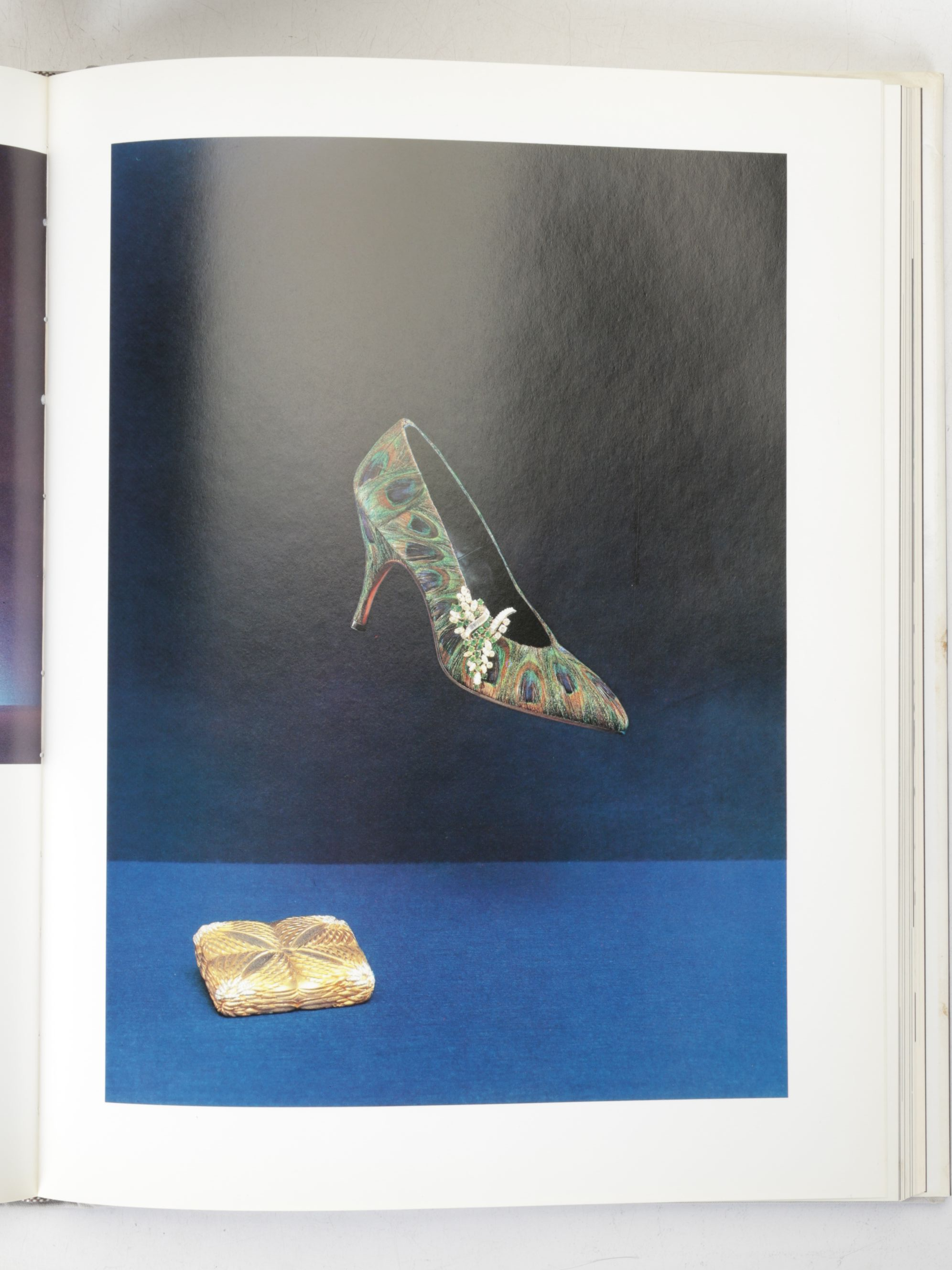 "The Flowering of Art Nouveau" & Other Books on Arts, Antiques, and Collectibles