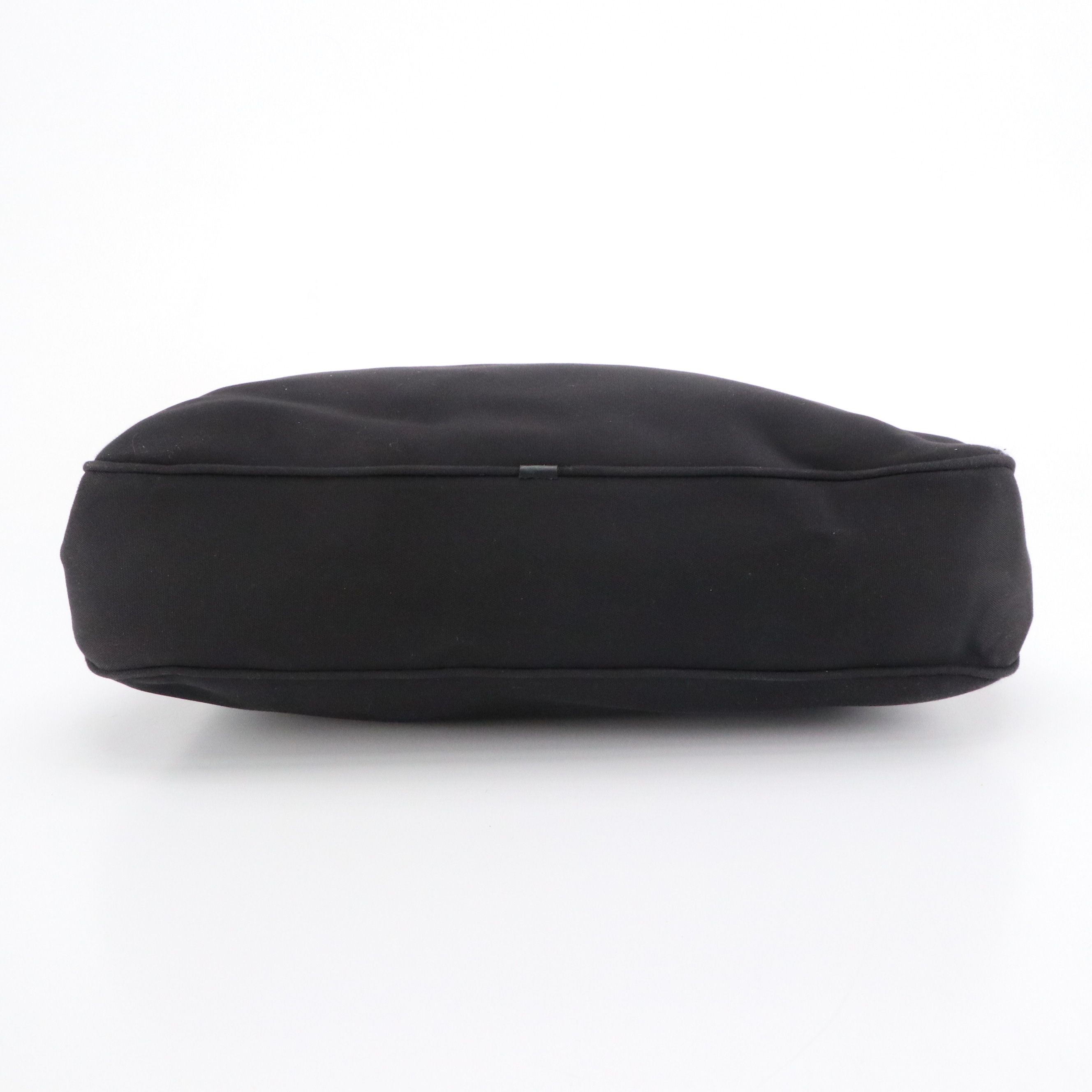 Salvatore Ferragamo Large Hobo Shoulder Bag in Black Nylon Canvas and Leather