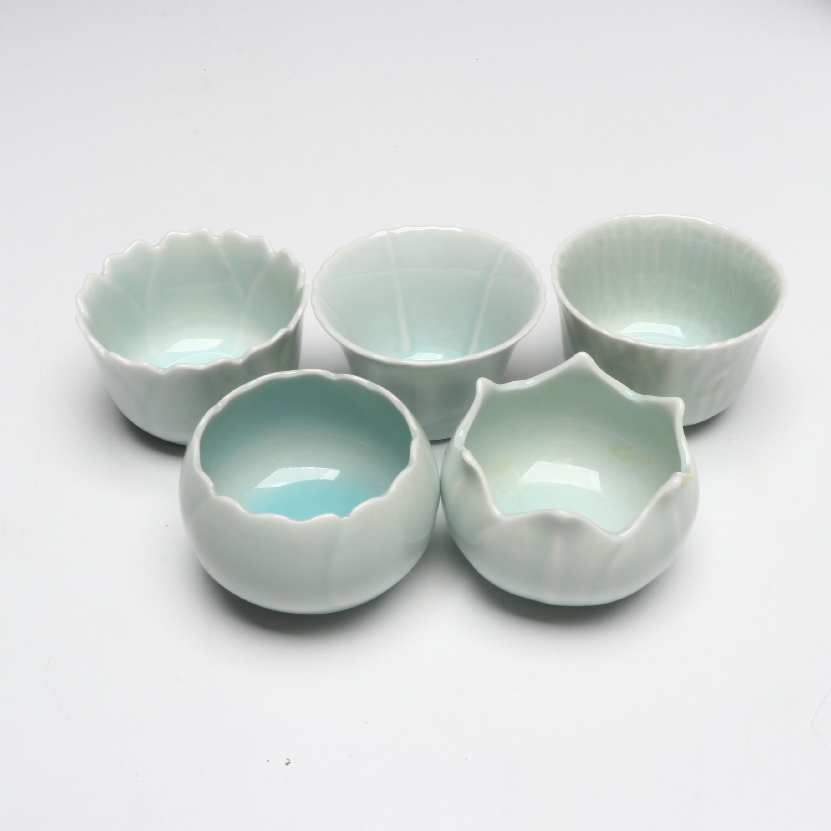 Japanese Porcelain Fishbowl Planter, Censer, Sake Cups and More Tableware