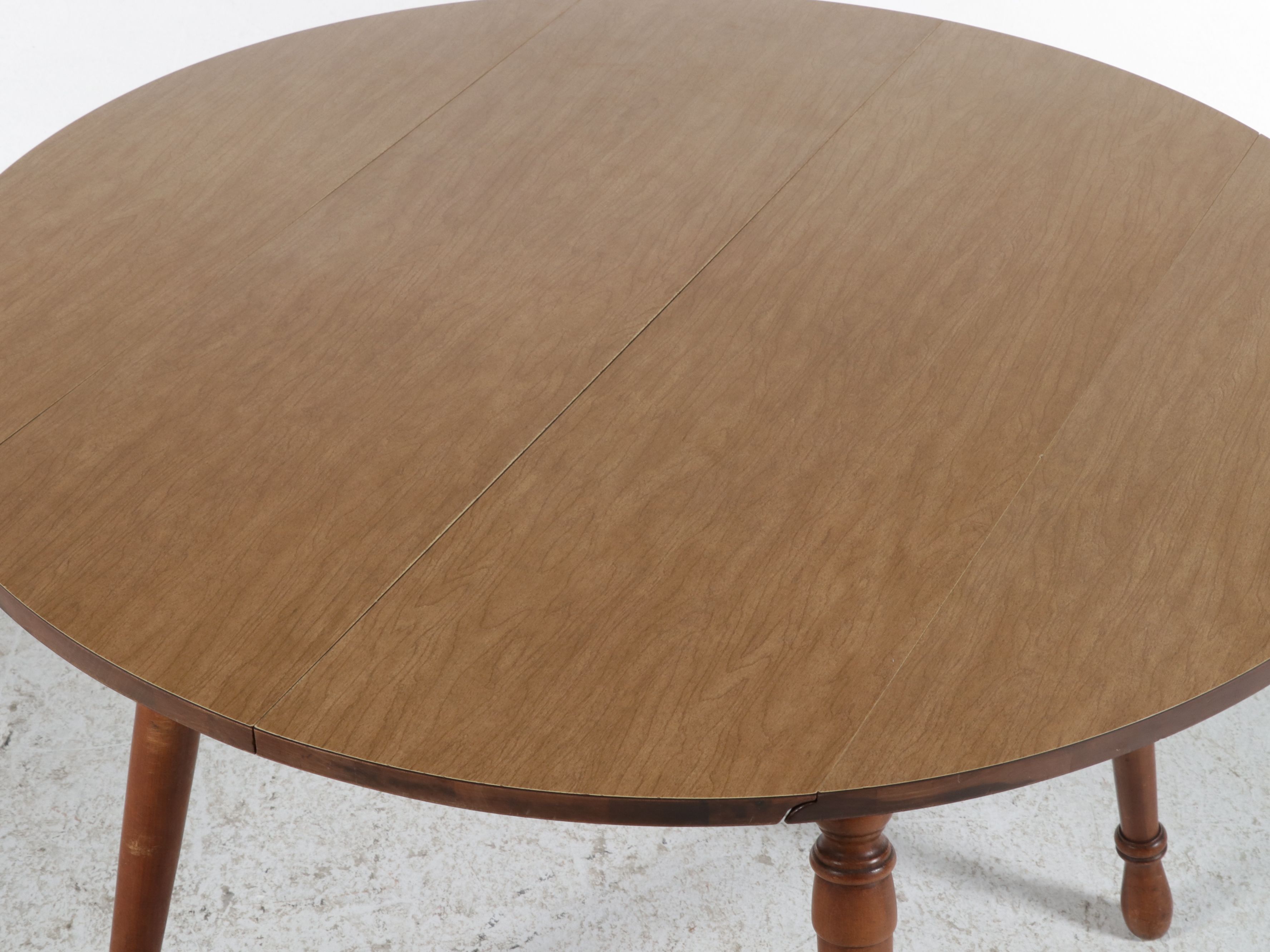 Five-Piece Colonial Revival Style Dining Set, Mid to Late 20th Century