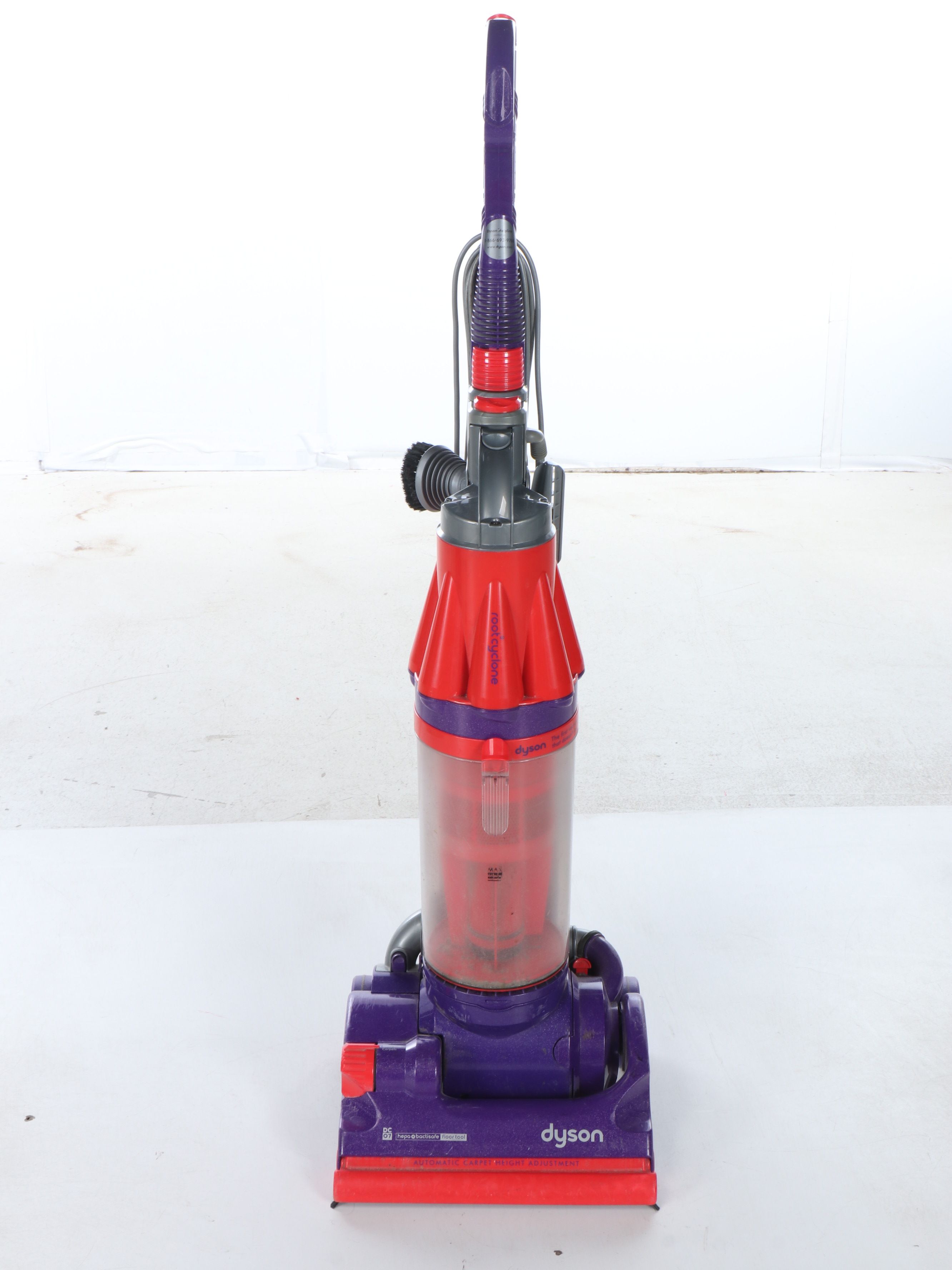 Dyson DC07 Upright Vacuum Cleaner