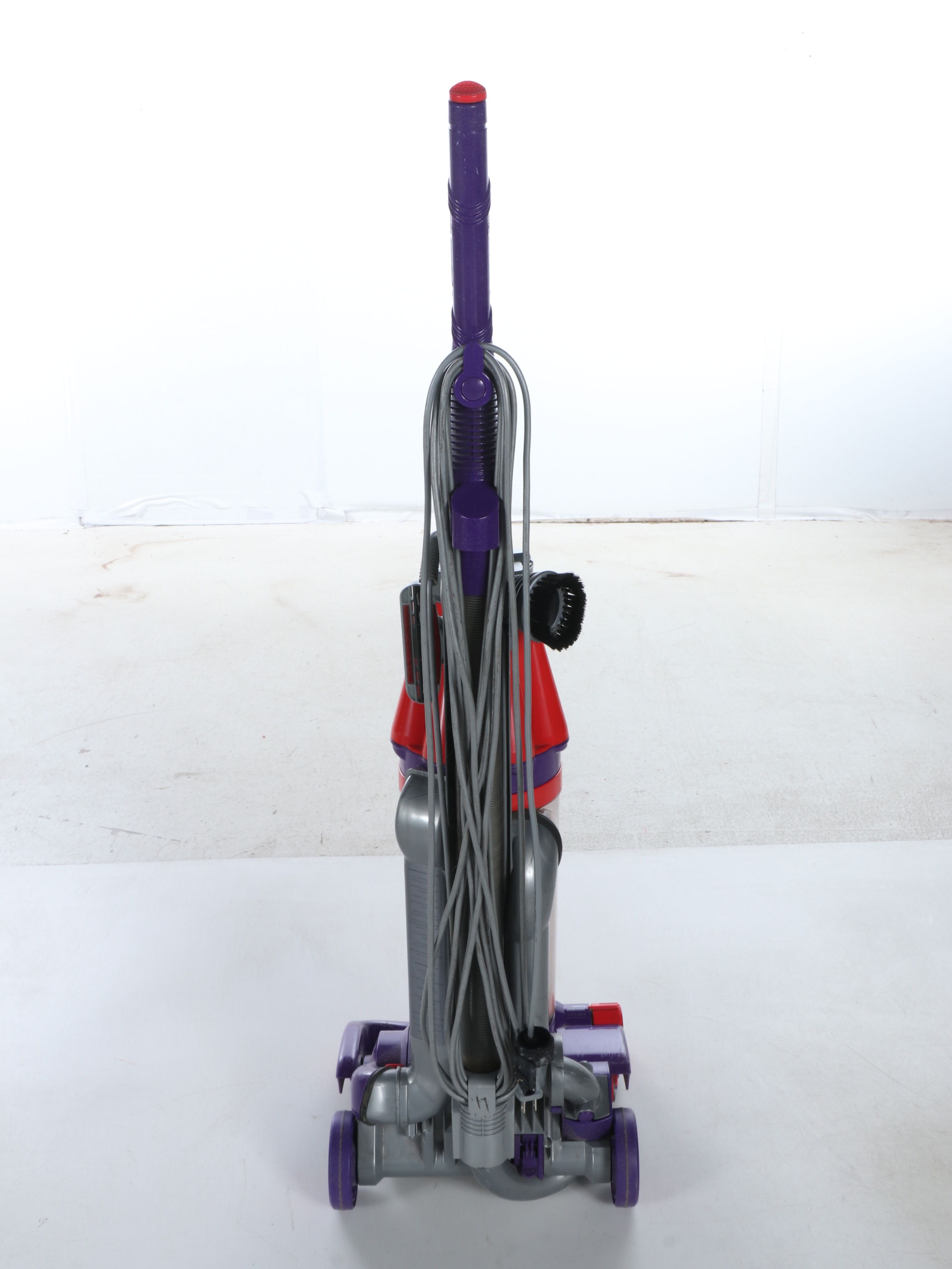 Dyson DC07 Upright Vacuum Cleaner