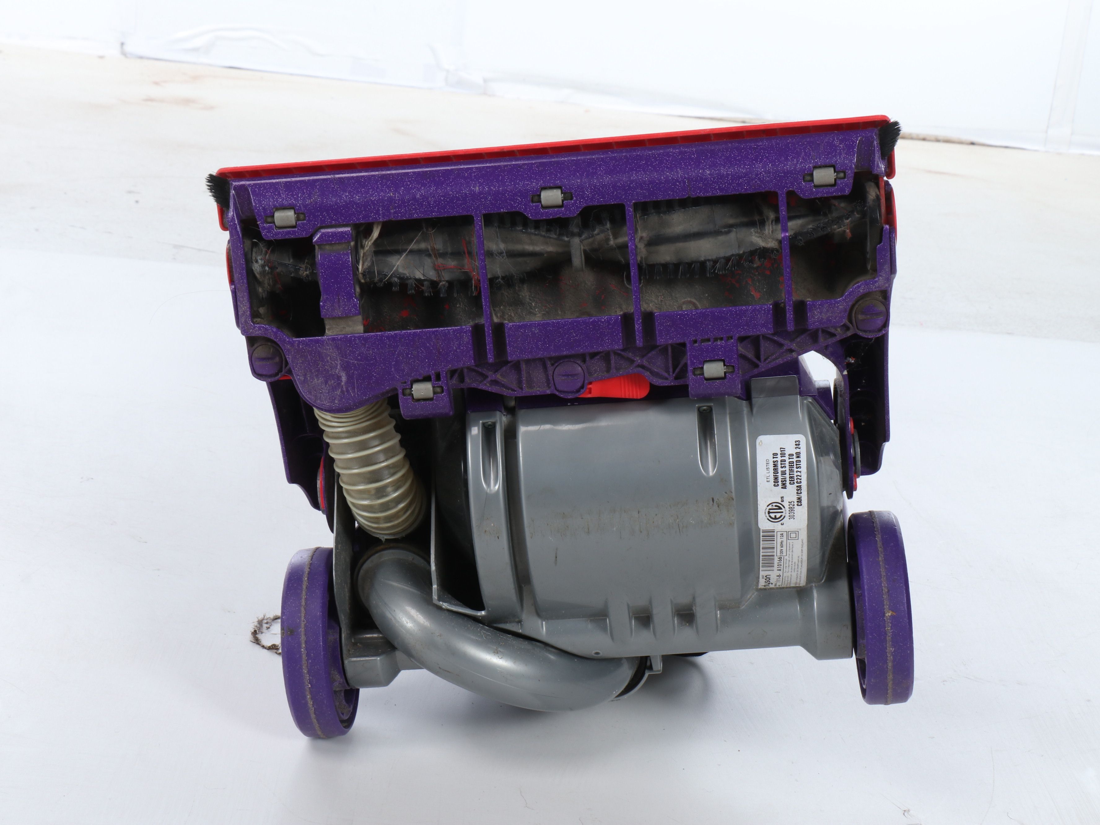 Dyson DC07 Upright Vacuum Cleaner