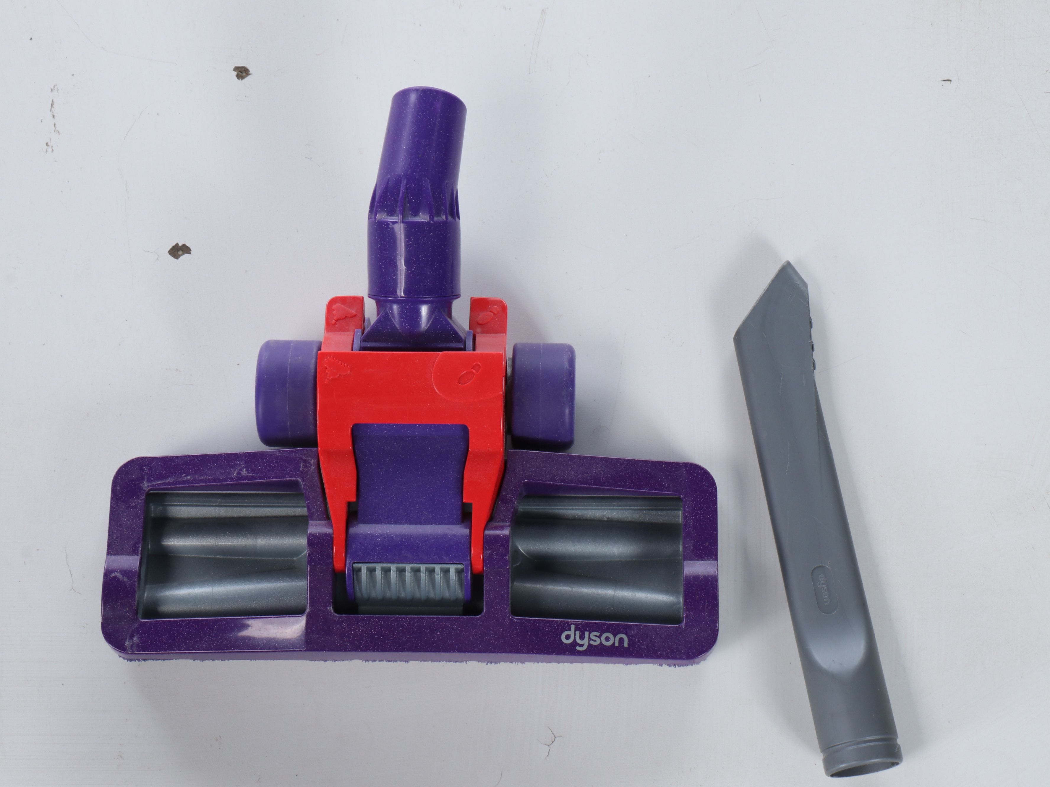 Dyson DC07 Upright Vacuum Cleaner