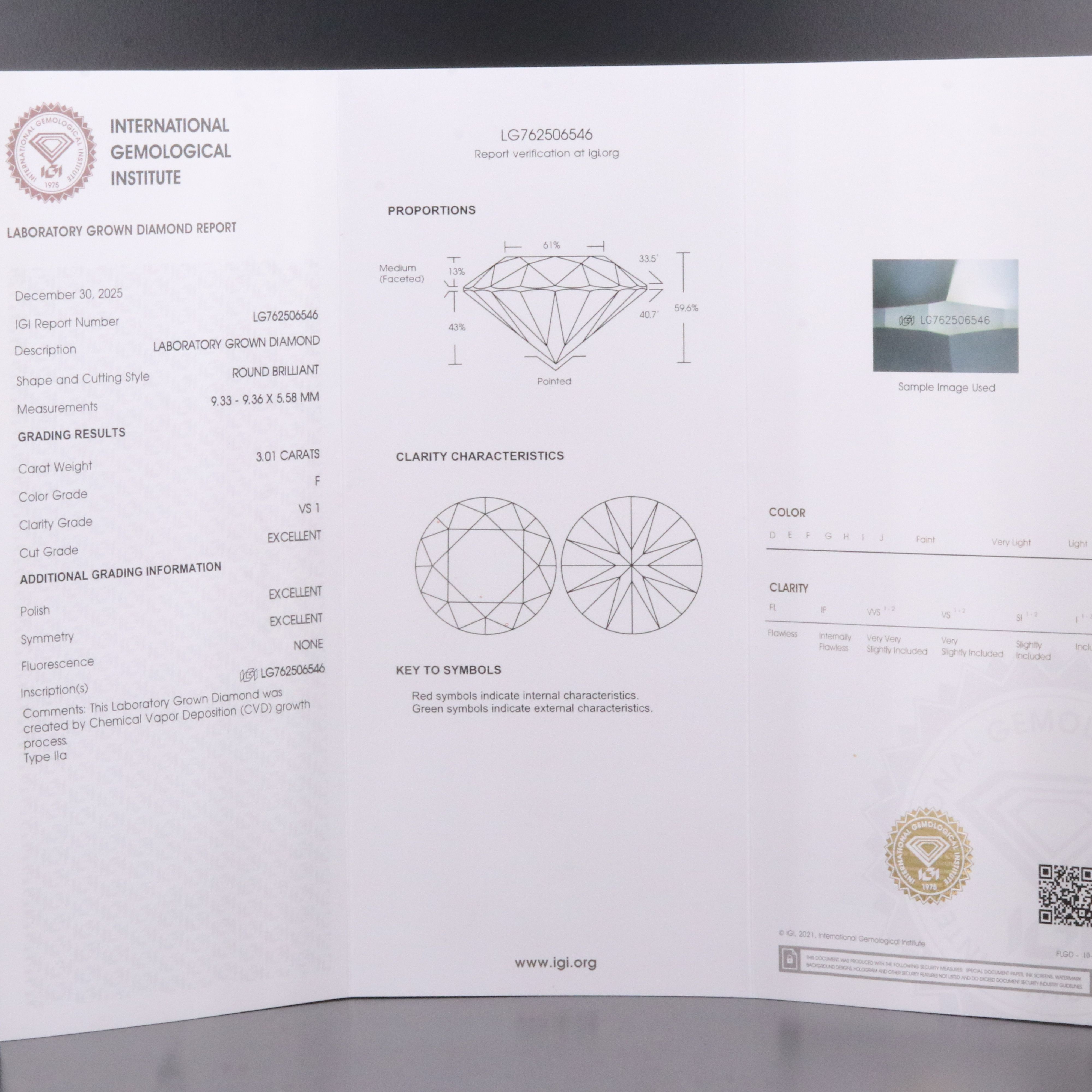 14K 3.01 CT Lab Grown Diamond Solitaire Ring with IGI Report