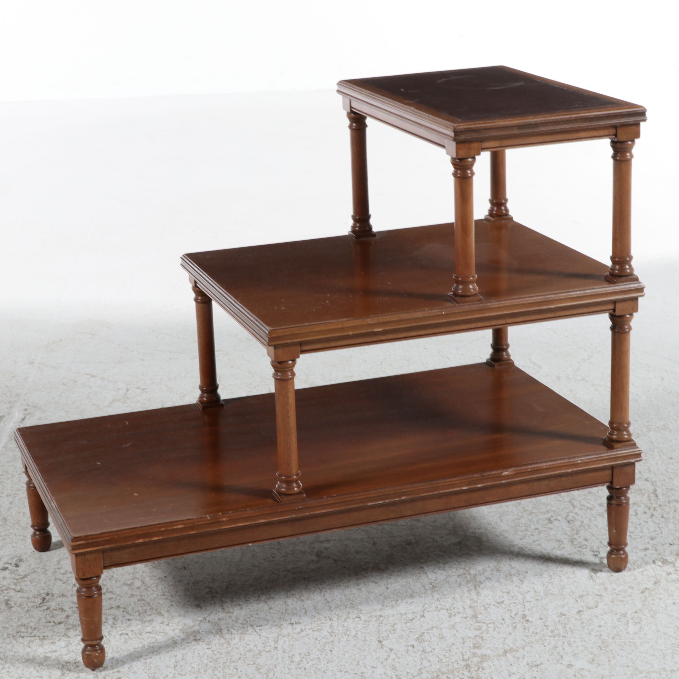 Heritage Henredon Three-Tier Mahogany Step Table with Leather Top, Mid-20th C.