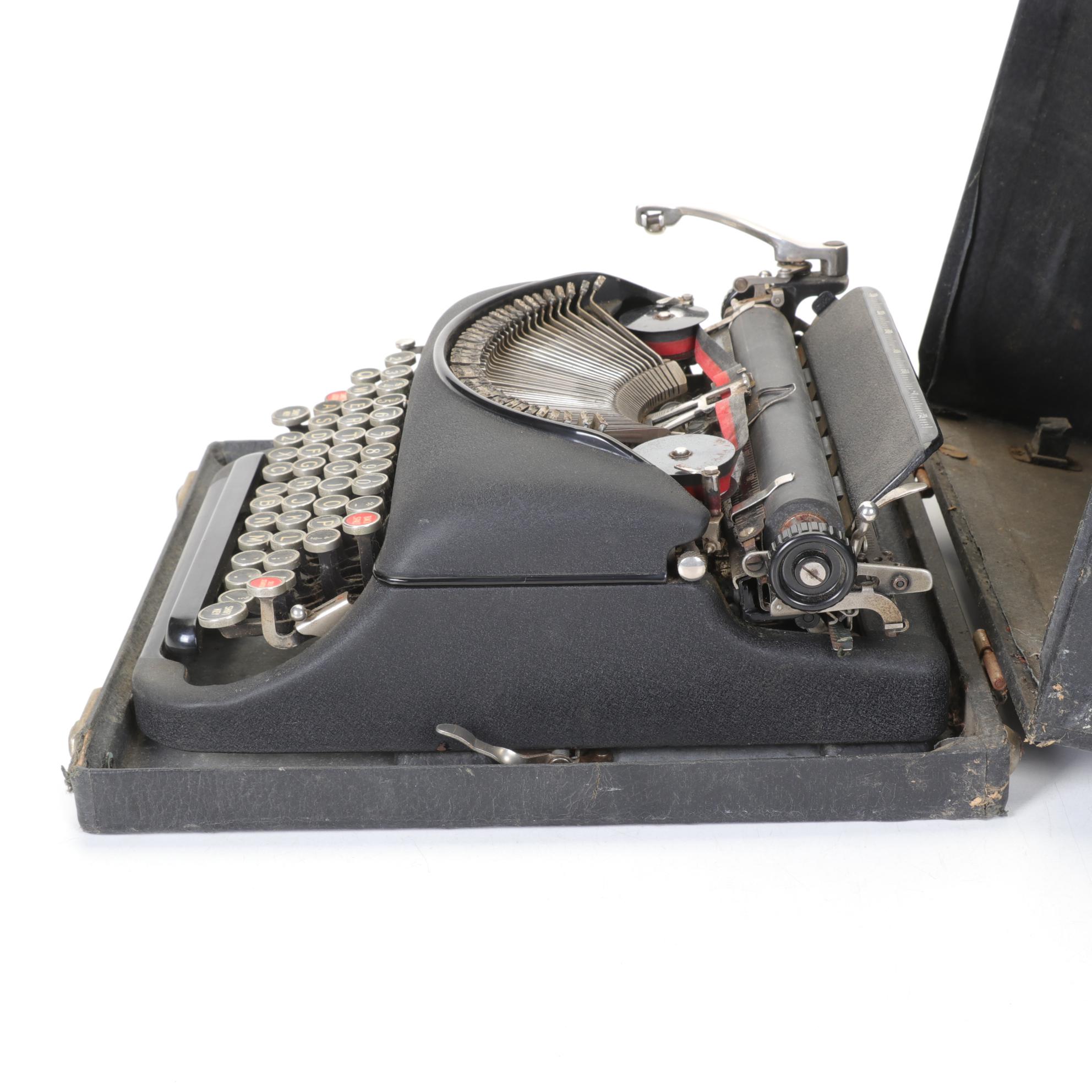 Remington Rand Portable Model 5 Manual Typewriter, Early to Mid 20th Century