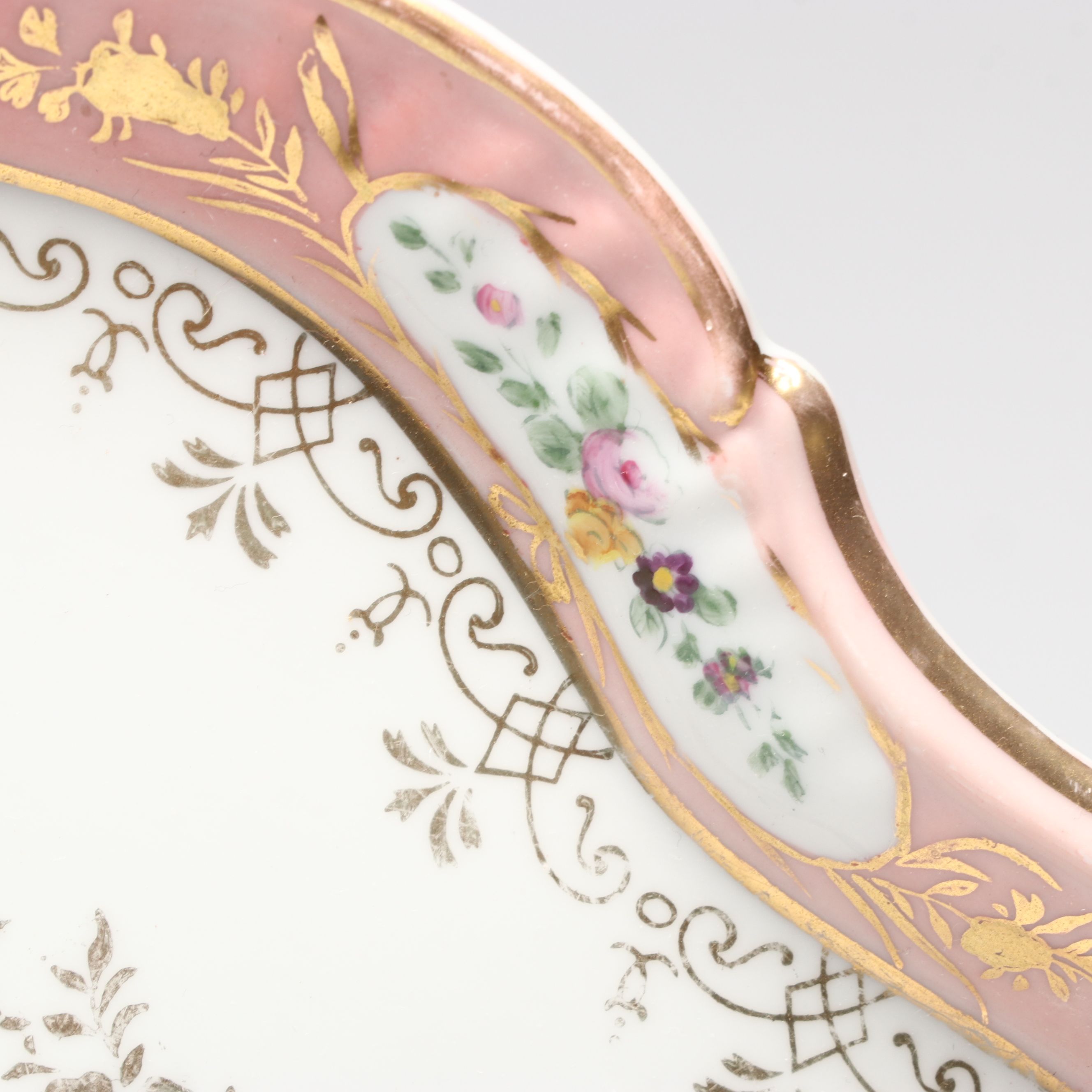 Fürstenberg Porcelain Soup and Dessert Bowls with Rococo Style Porcelain Tray