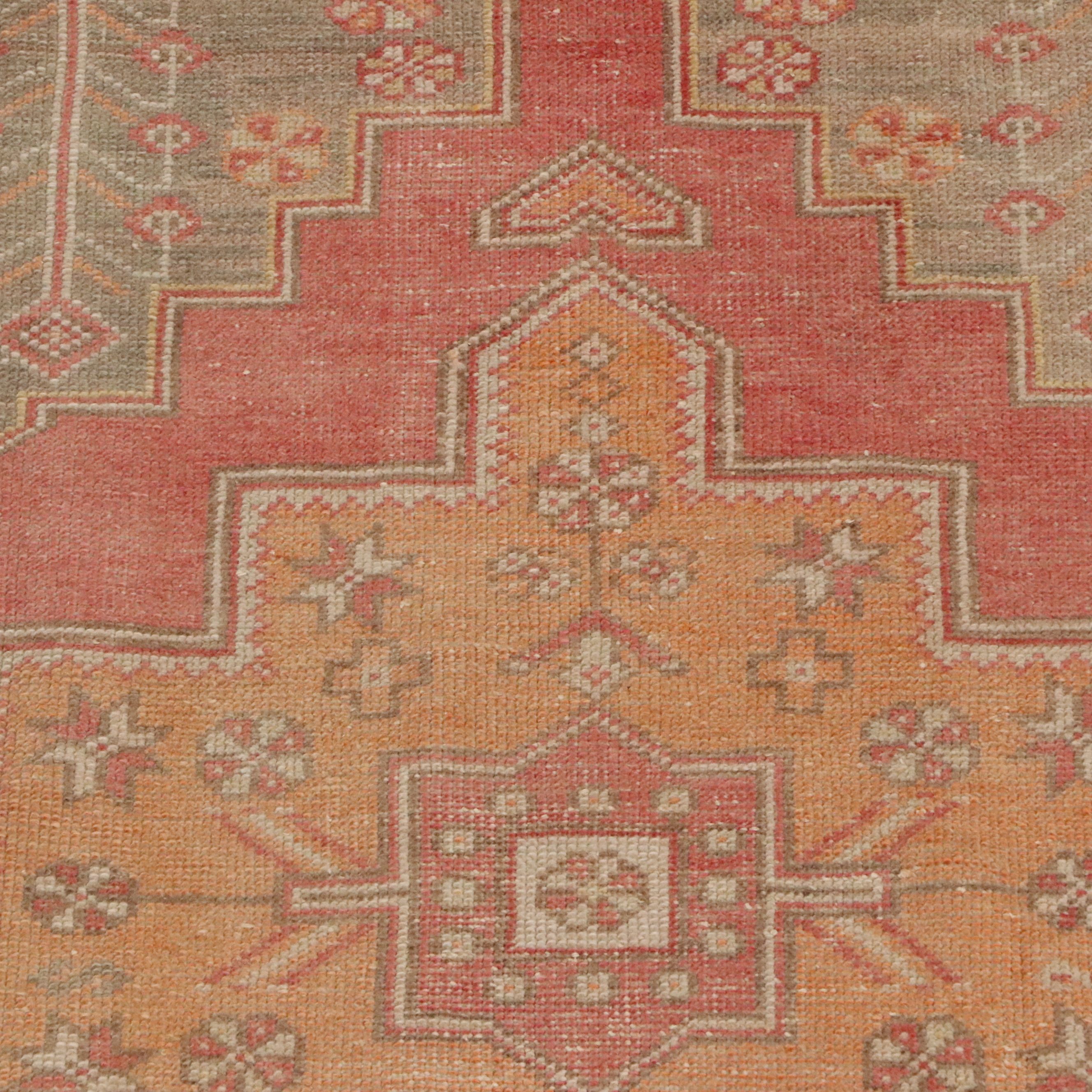 4'3 x 8'4 Hand-Knotted Turkish Anatolian Area Rug