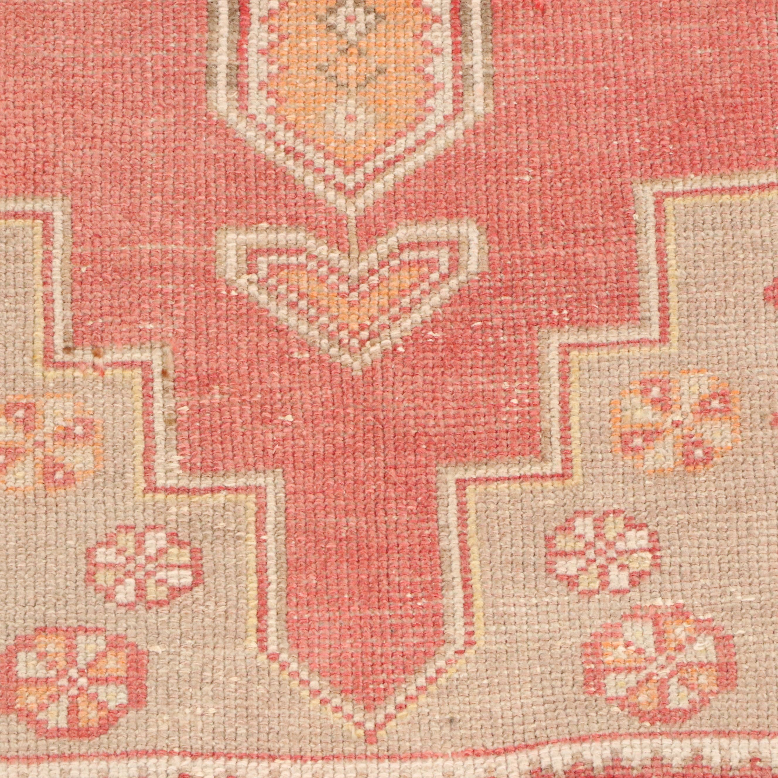 4'3 x 8'4 Hand-Knotted Turkish Anatolian Area Rug