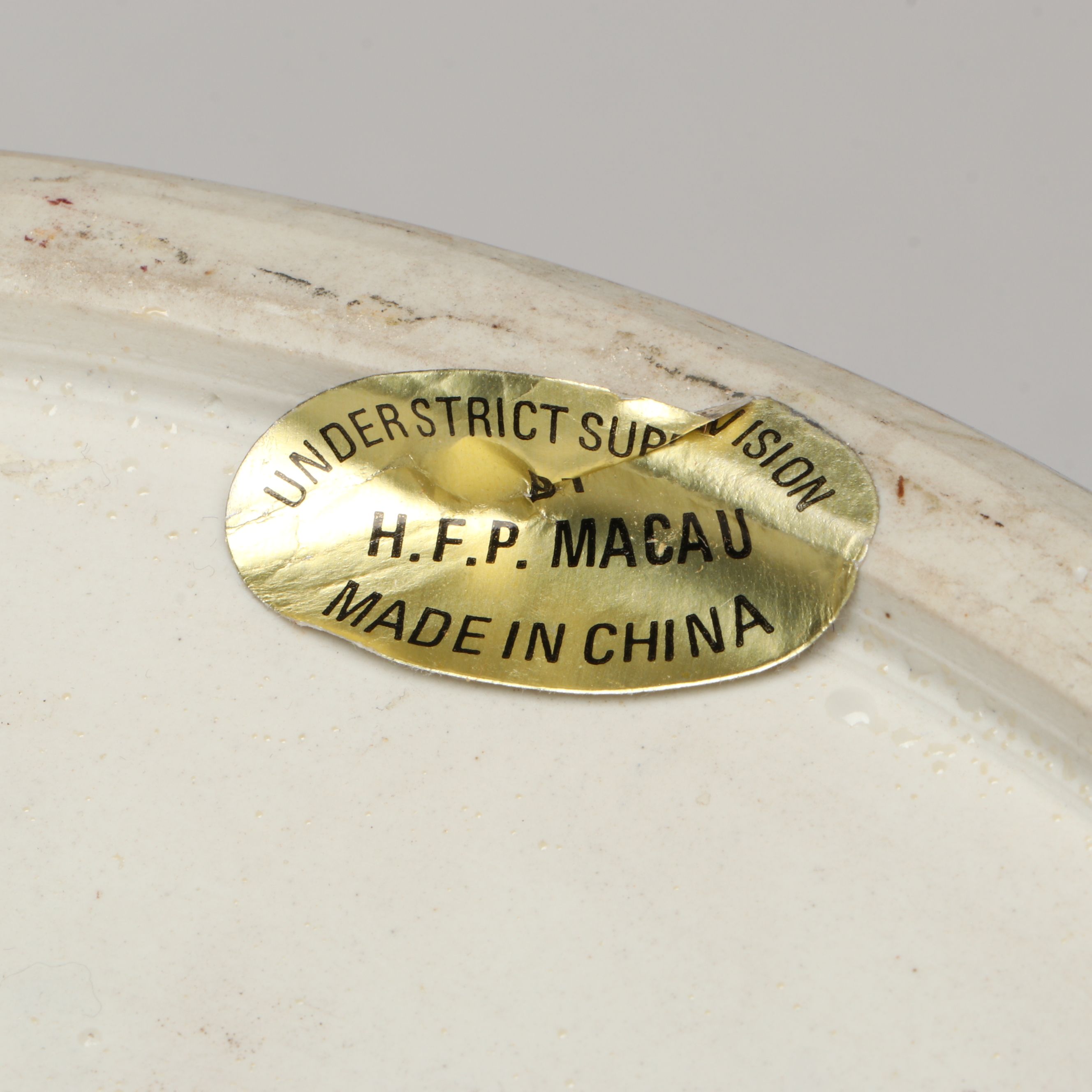 H.F.P. Macau Chinese Chinoiserie Styled Porcelain Jardinière with Wooden Stand