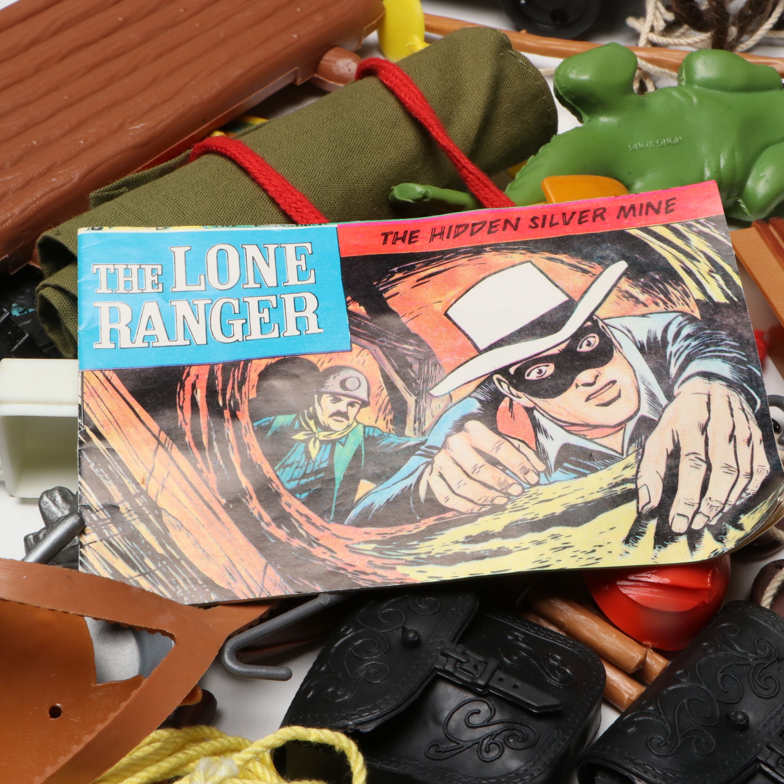 Gabriel "The Lone Ranger" Action Figures and Teepee with More Accessories, 1973