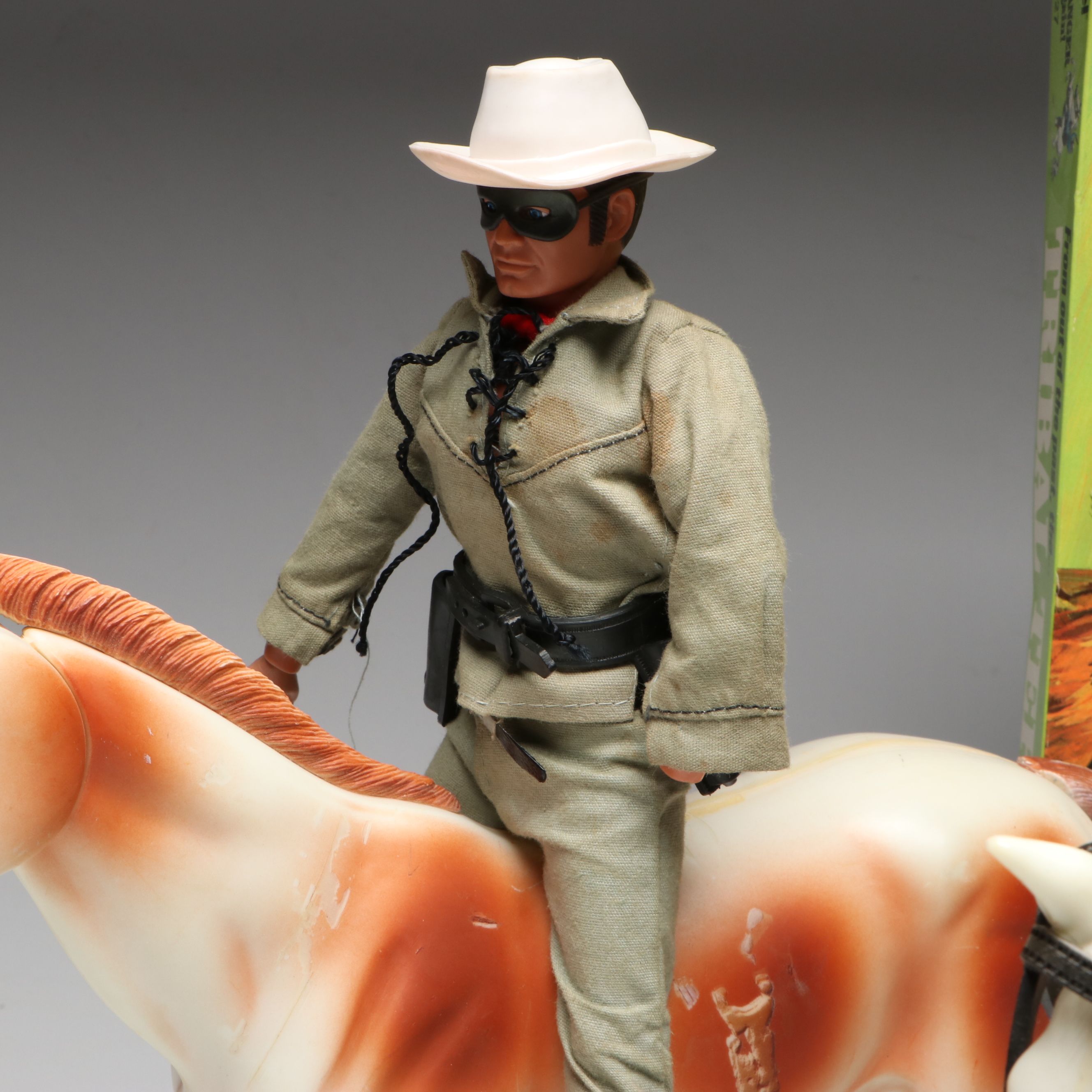 Gabriel "The Lone Ranger" Action Figures and Teepee with More Accessories, 1973