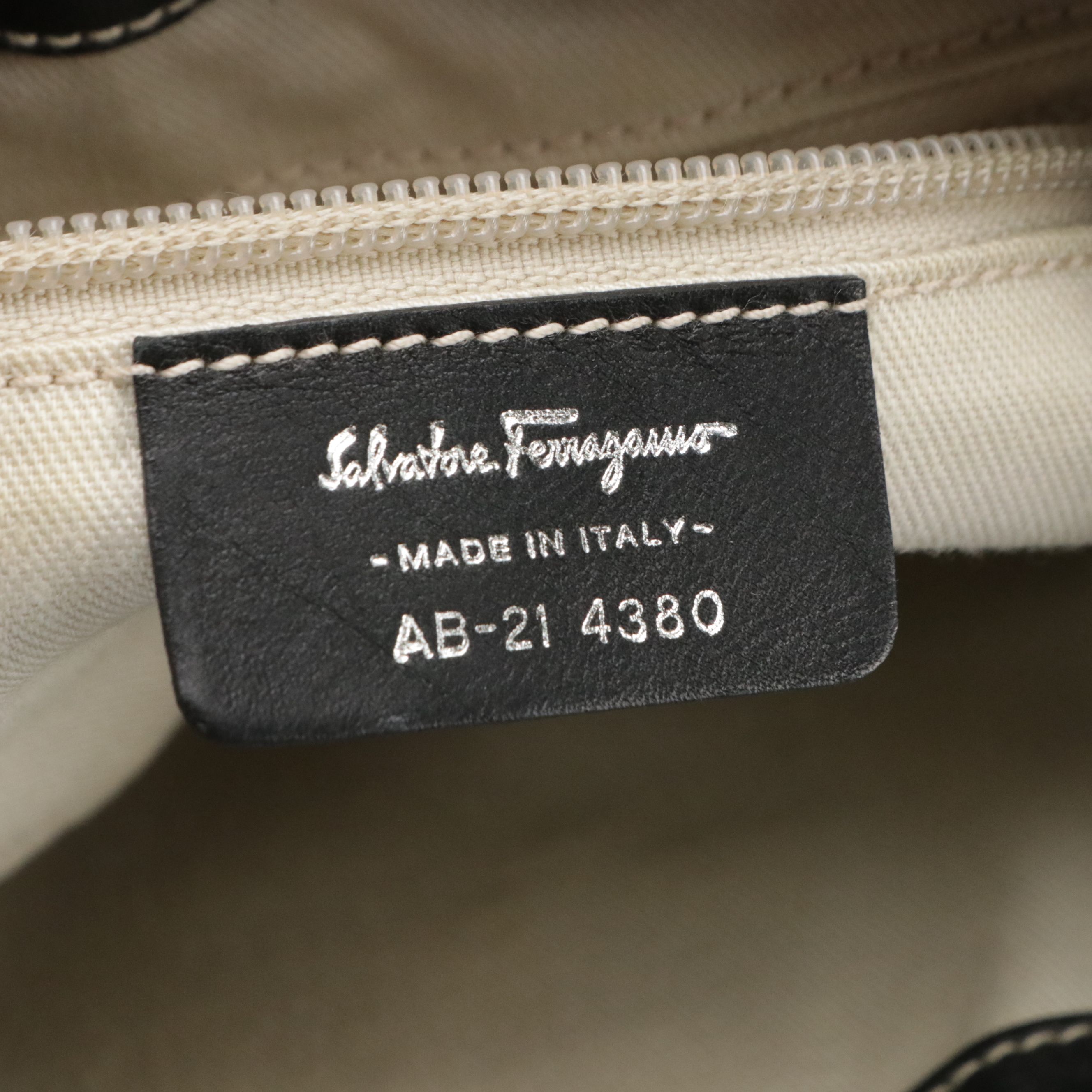 Salvatore Ferragamo Contrast Stitched Gancini Shoulder Bag in Black Calfskin