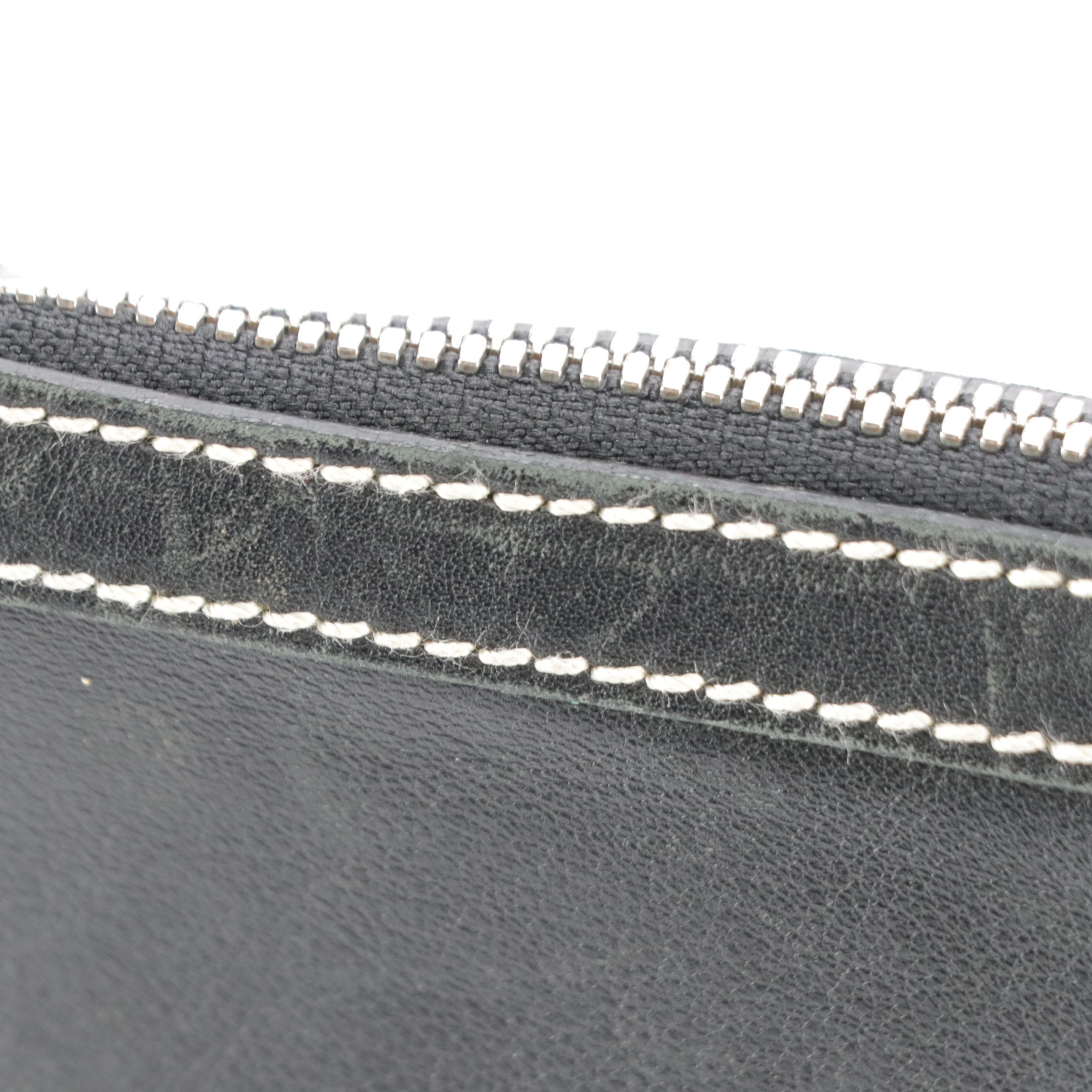 Salvatore Ferragamo Contrast Stitched Gancini Shoulder Bag in Black Calfskin